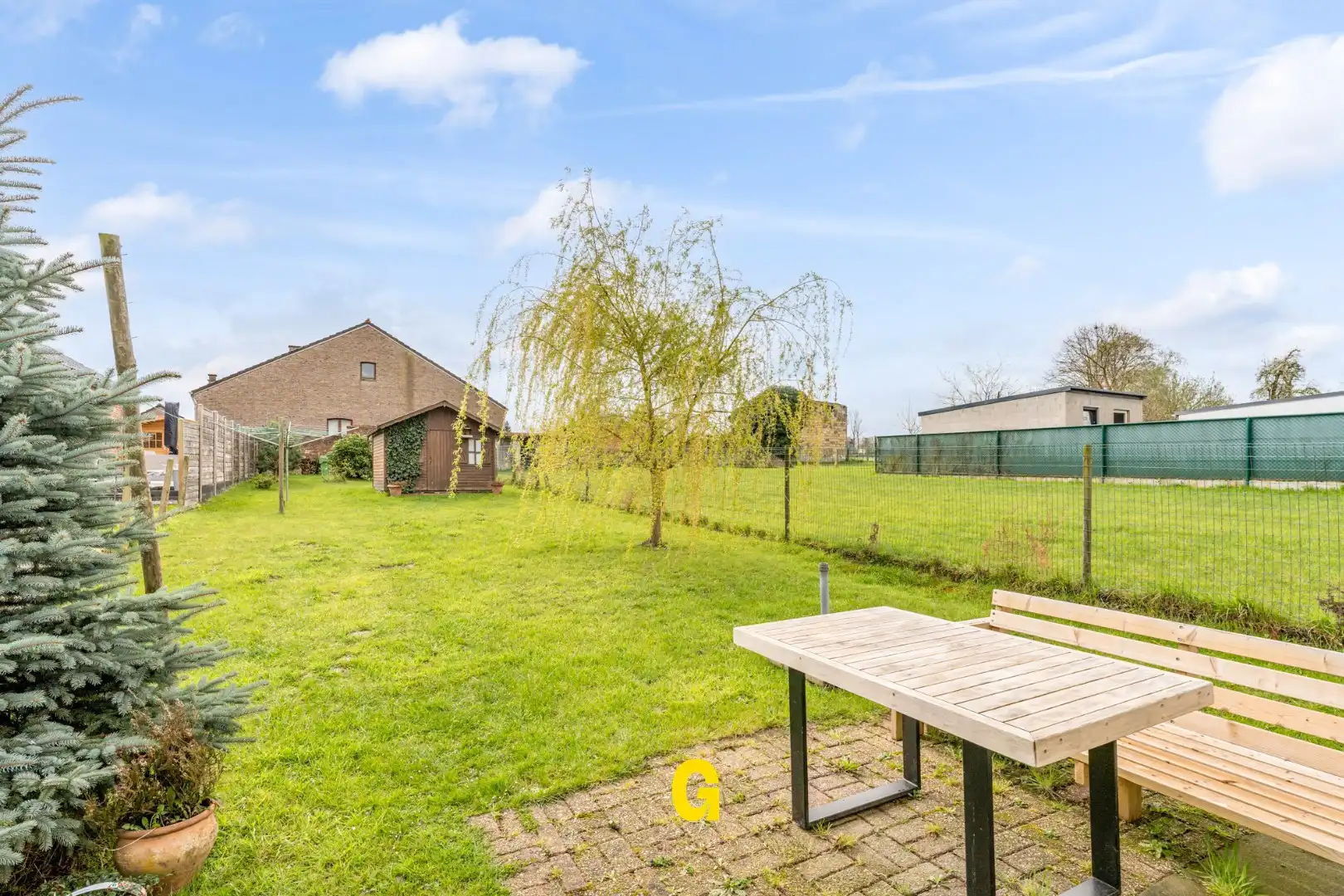 Ruime woning van 293 m² met inpandige garage en tuin foto 22