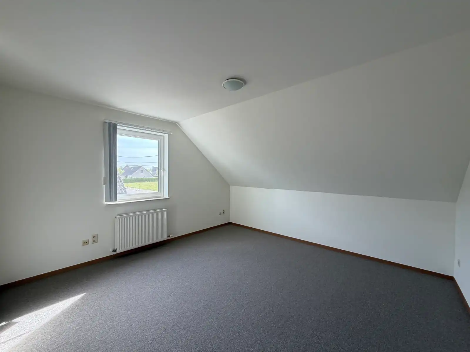 2 slpk appartement te huur in Wijchmaal foto 8