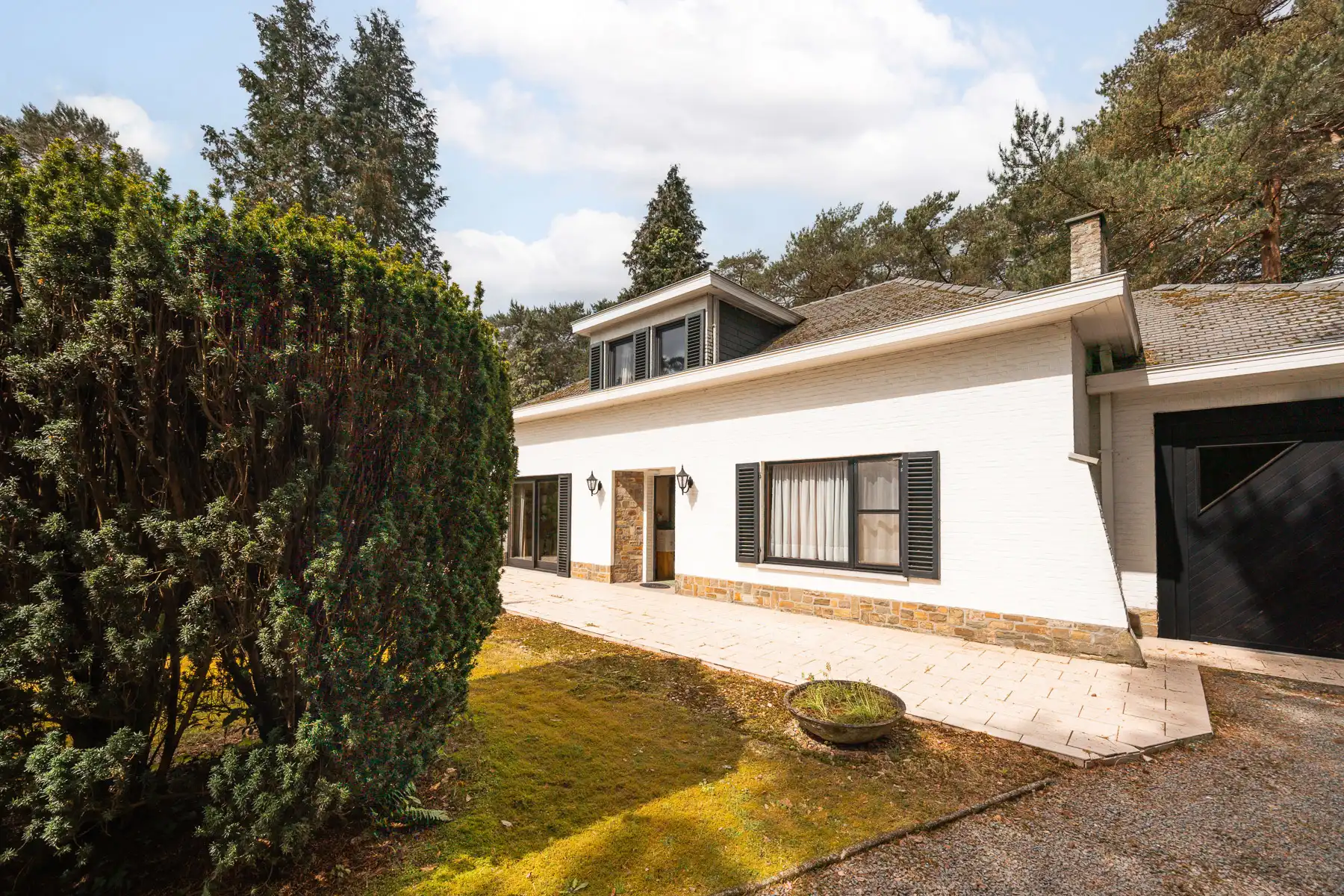 Te renoveren open laagbouwwoning op 2.497 m² te Tremelo foto 3