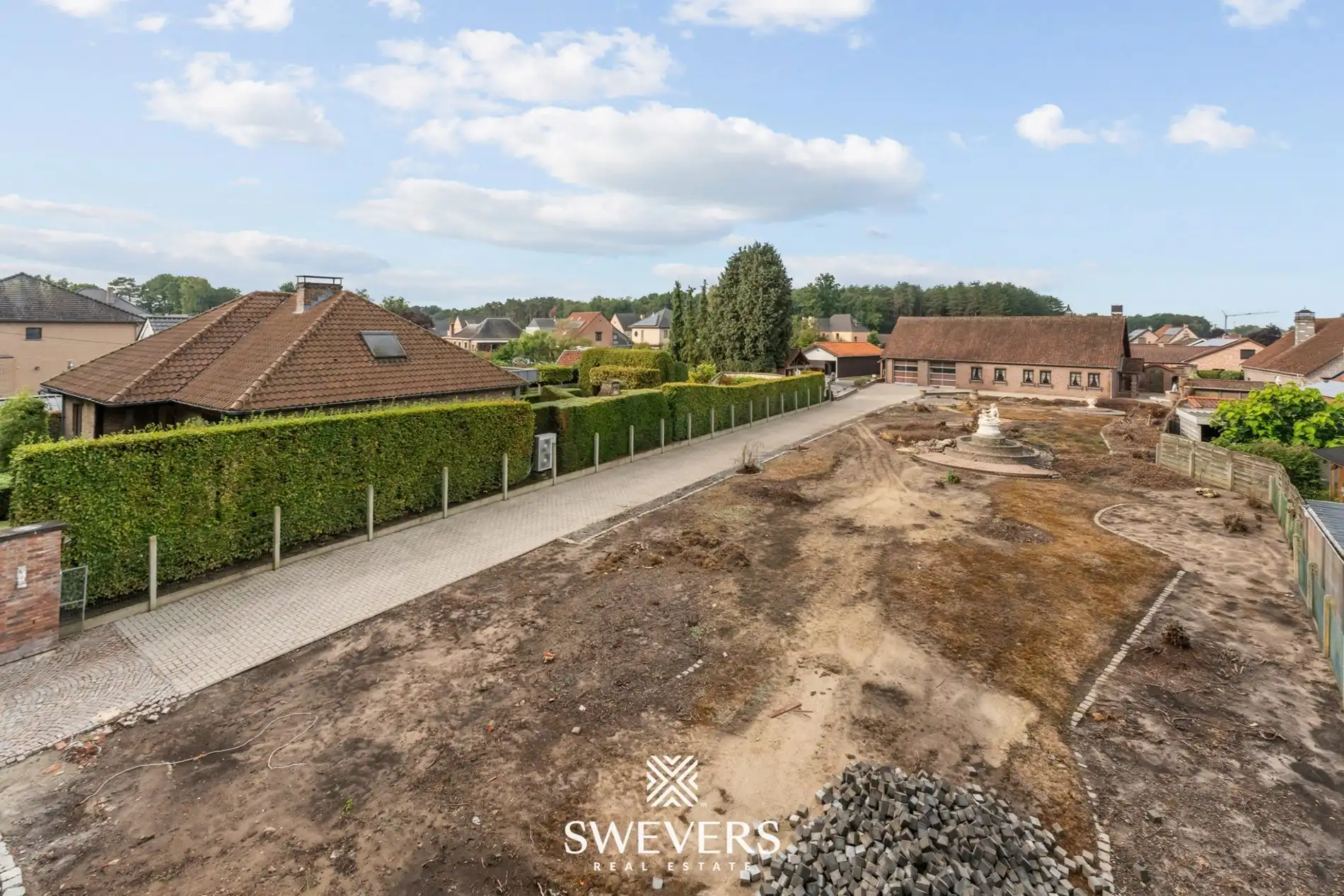 Ruime bouwgrond open-bebouwing met vrijstaande opslagruimte en garage foto 5