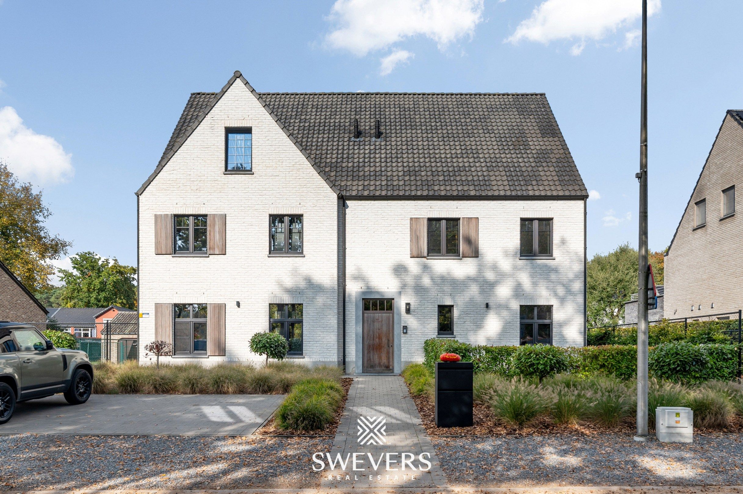 Luxueus villa-appartement in het centrum van Bolderberg foto {{pictureIndex}}