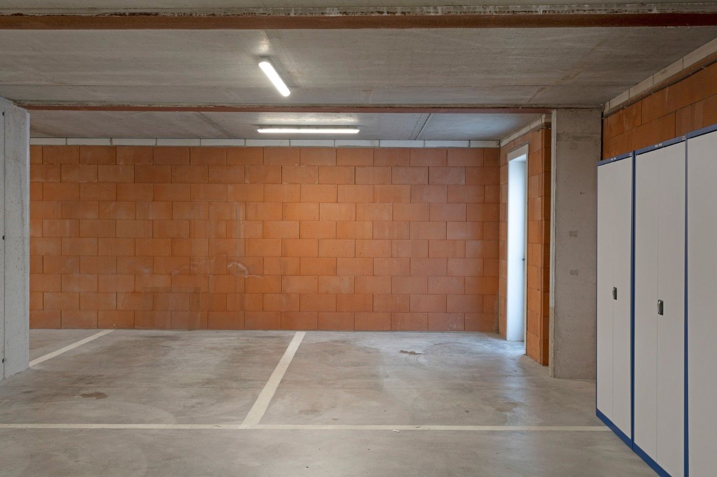 Nieuwbouwapp. op 2e verd. met 1 slpk., ruim terras en garage foto 21