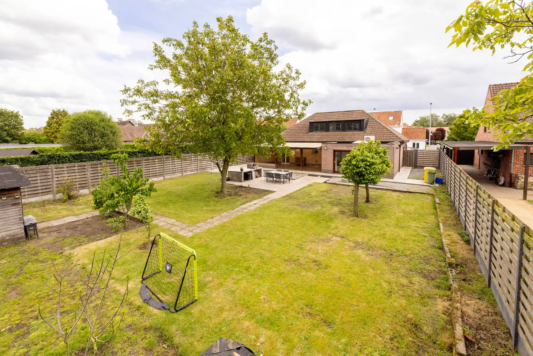 Op te frissen, energiezuinige woning met 3/4 slpks en tuin foto 28