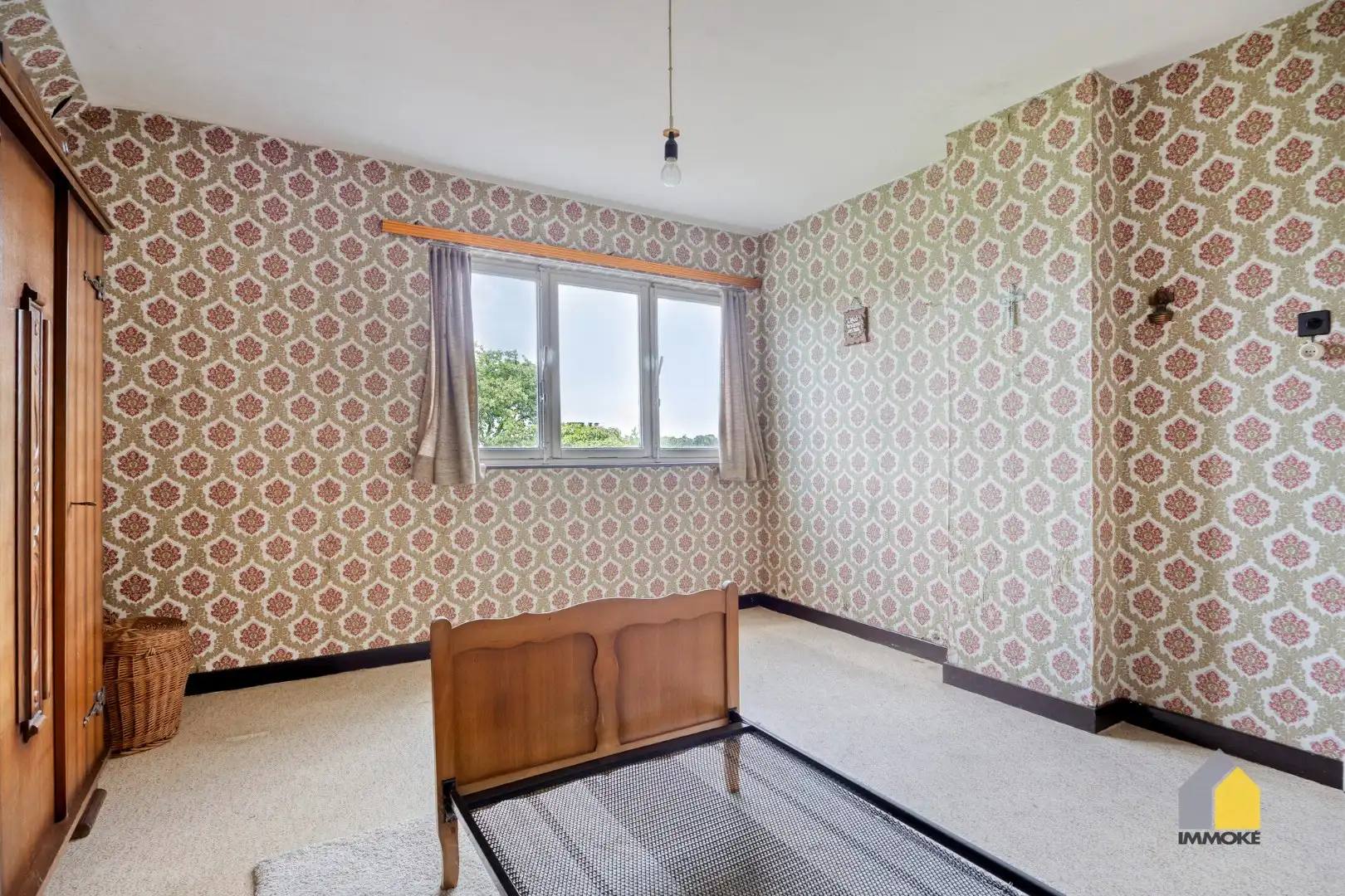 Te renoveren woning met 3 slpks op een perceel van 6 a 44 ca. foto 21