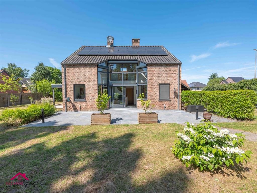 Gezellige, instapklare gezinswoning met garage foto 6