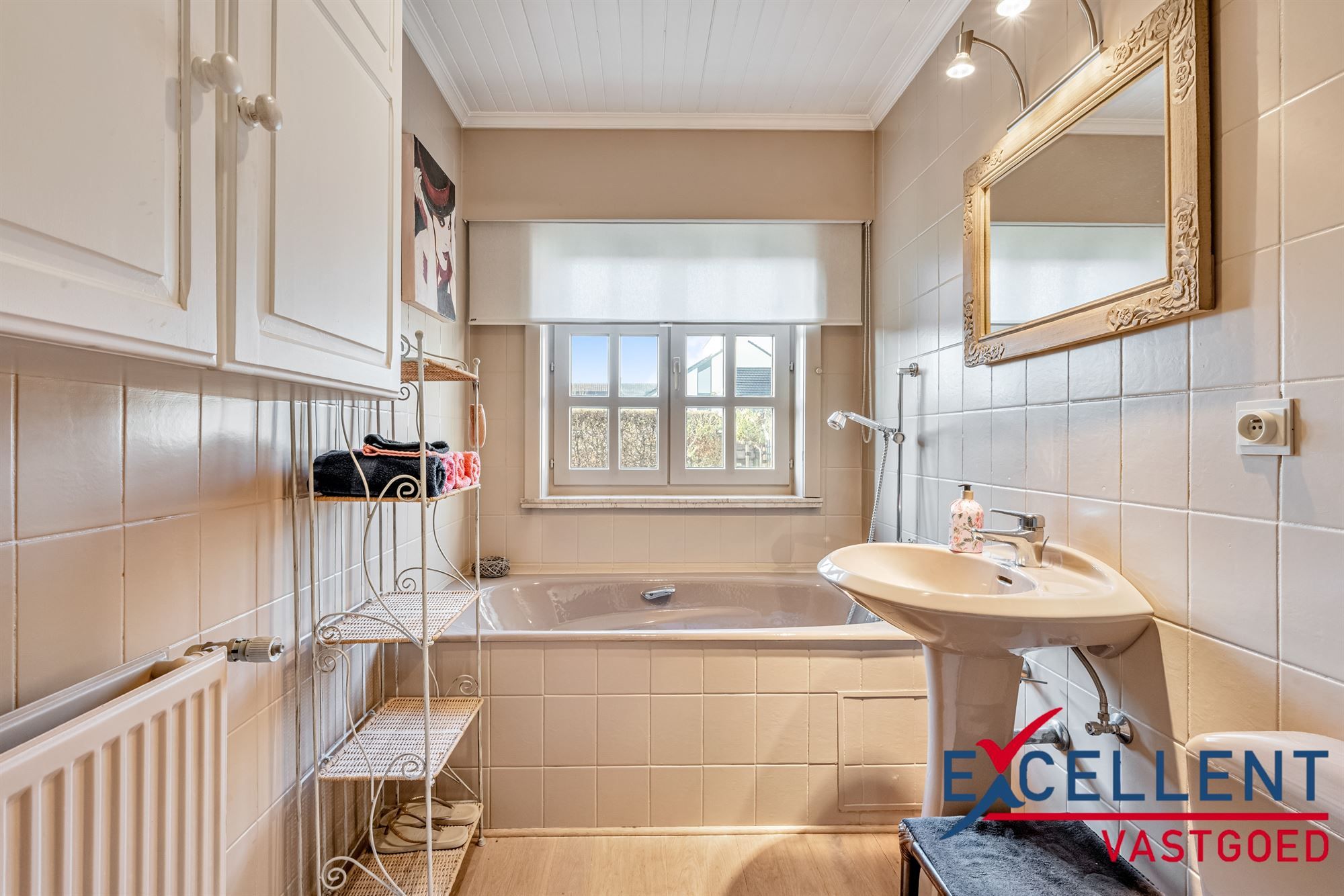 Prachtige en ruime woning in doodlopende straat te koop foto 9