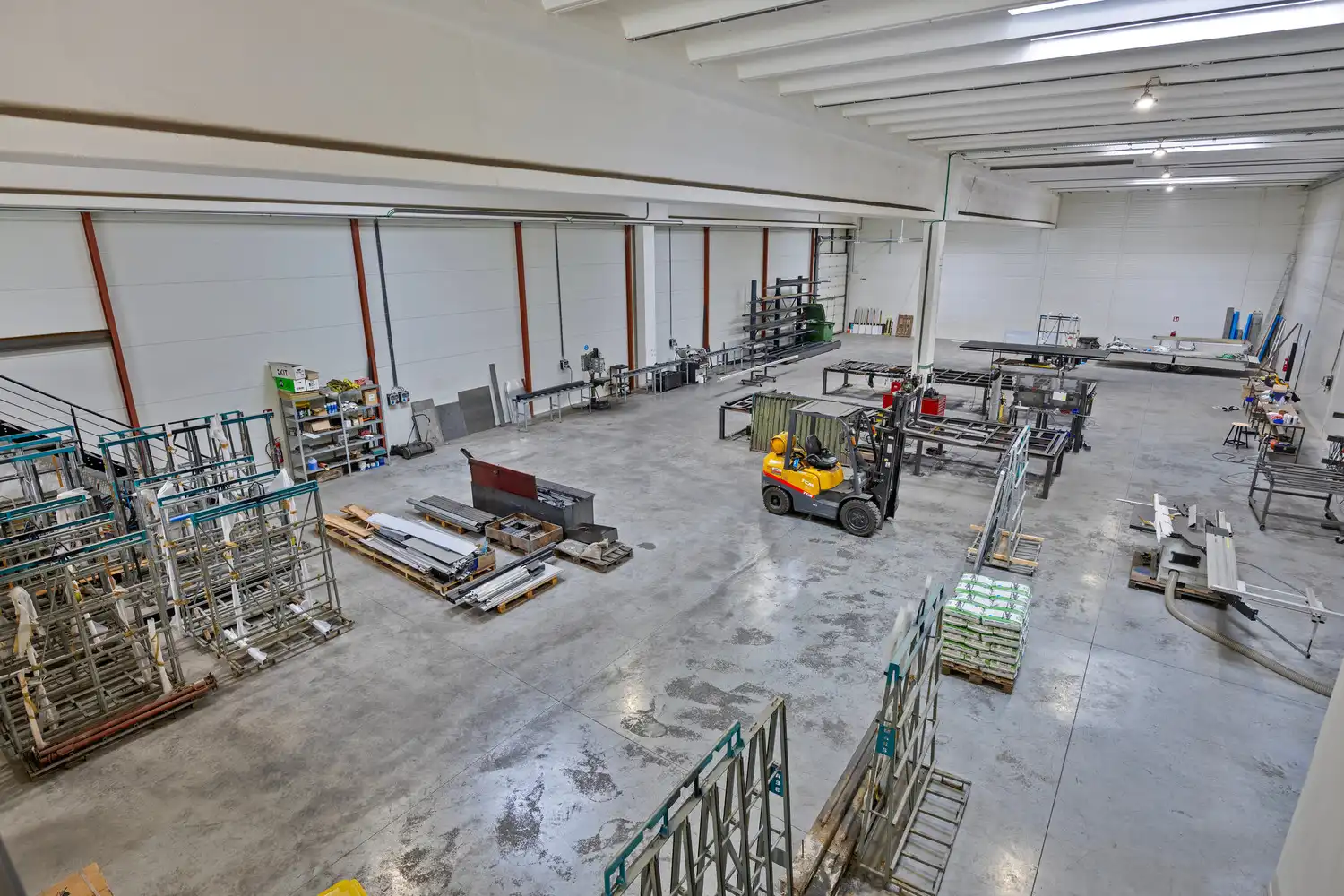 DUURZAME BEDRIJFSUNIT MET SHOWROOM foto 7