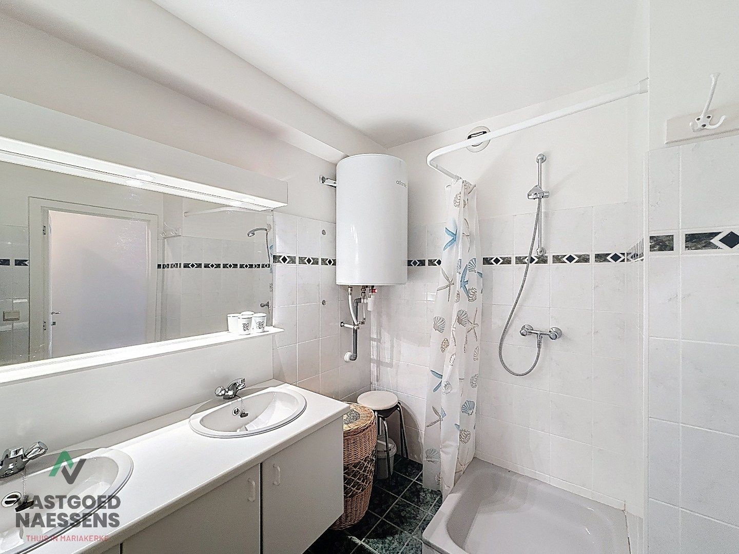 2 SLPK APP MET 2 TERRASSEN EN ZEEZICHT foto 11