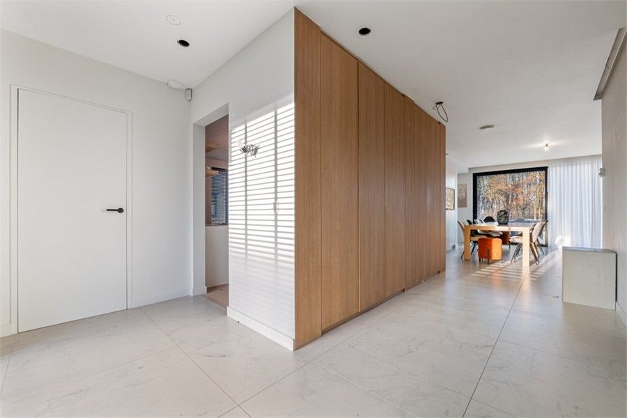 MAGNIFIEKE OPEN BEBOUWING MET GROOT ZWEMBAD EN 400M² AAN BEWOONBARE OPPERVLAKTE IN HET GEZELLIGE WELLEN foto 9