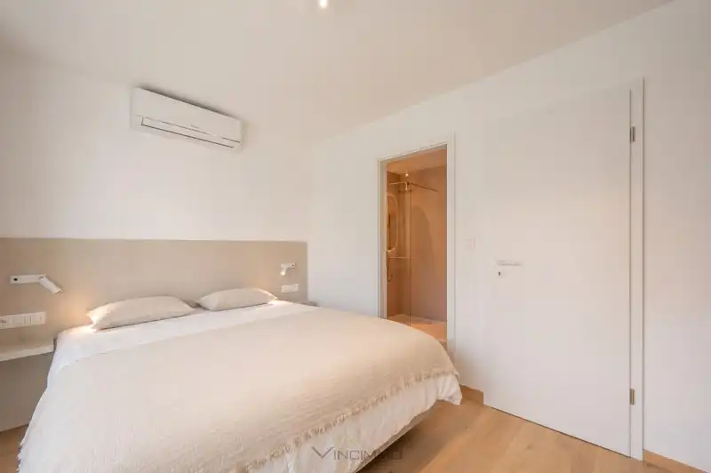 Recent gerenoveerd 2-slaapkamerappartement met terras van 20 m² foto 5