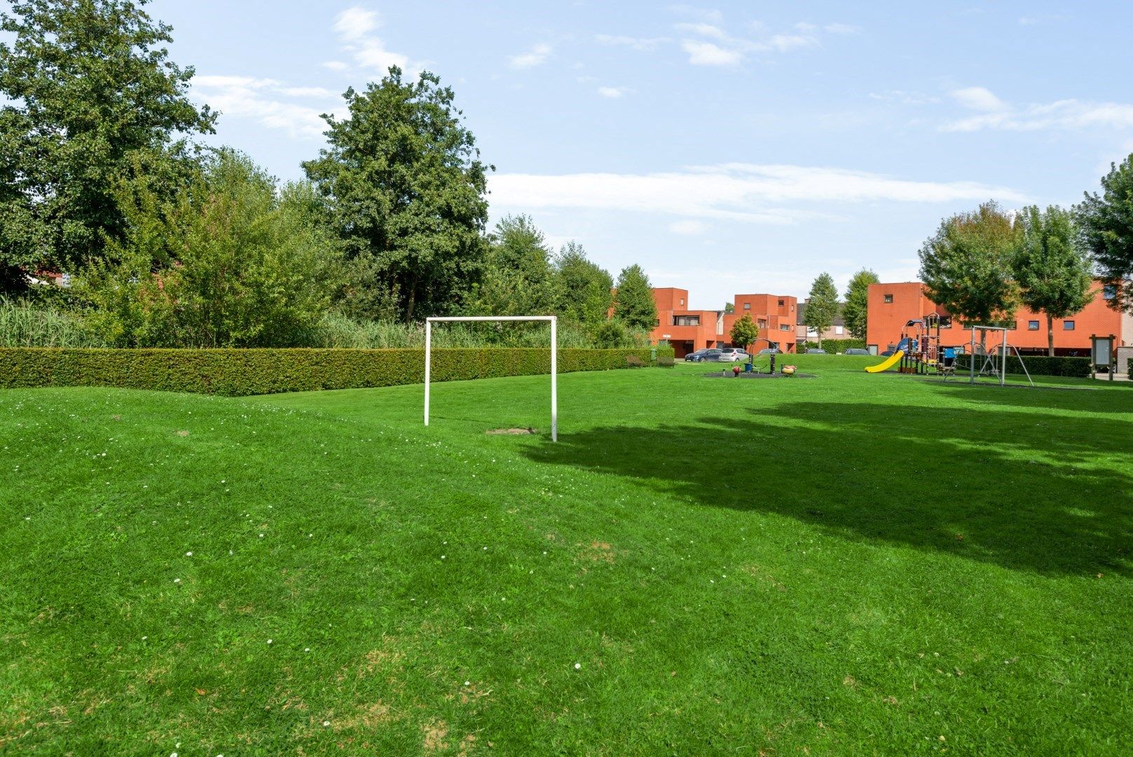 Instapklare gezinswoning met dakterras in kindvriendelijke wijk te Londerzeel! foto 17