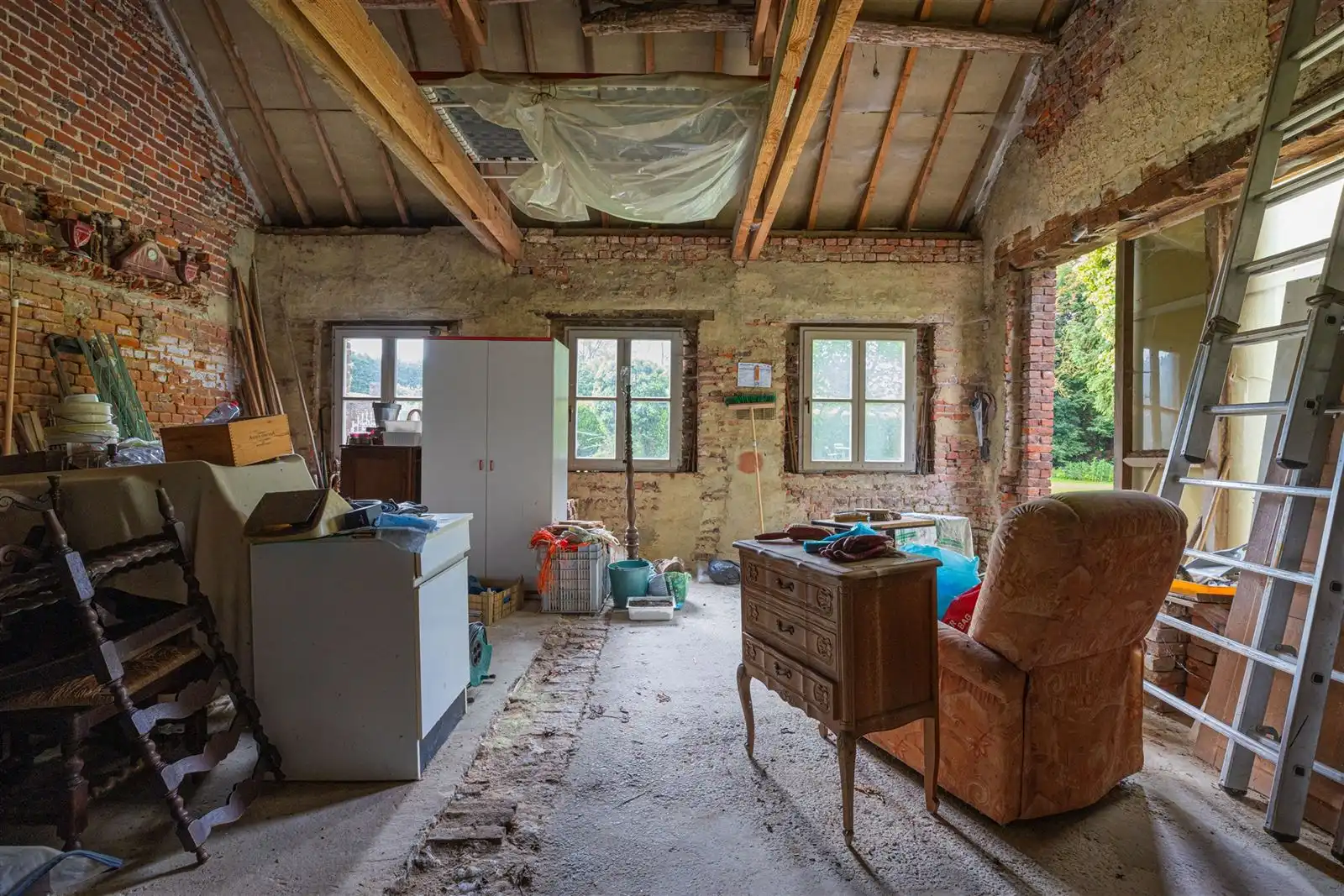 TE RENOVEREN Fermette met bijgebouwen op 64 are foto 10