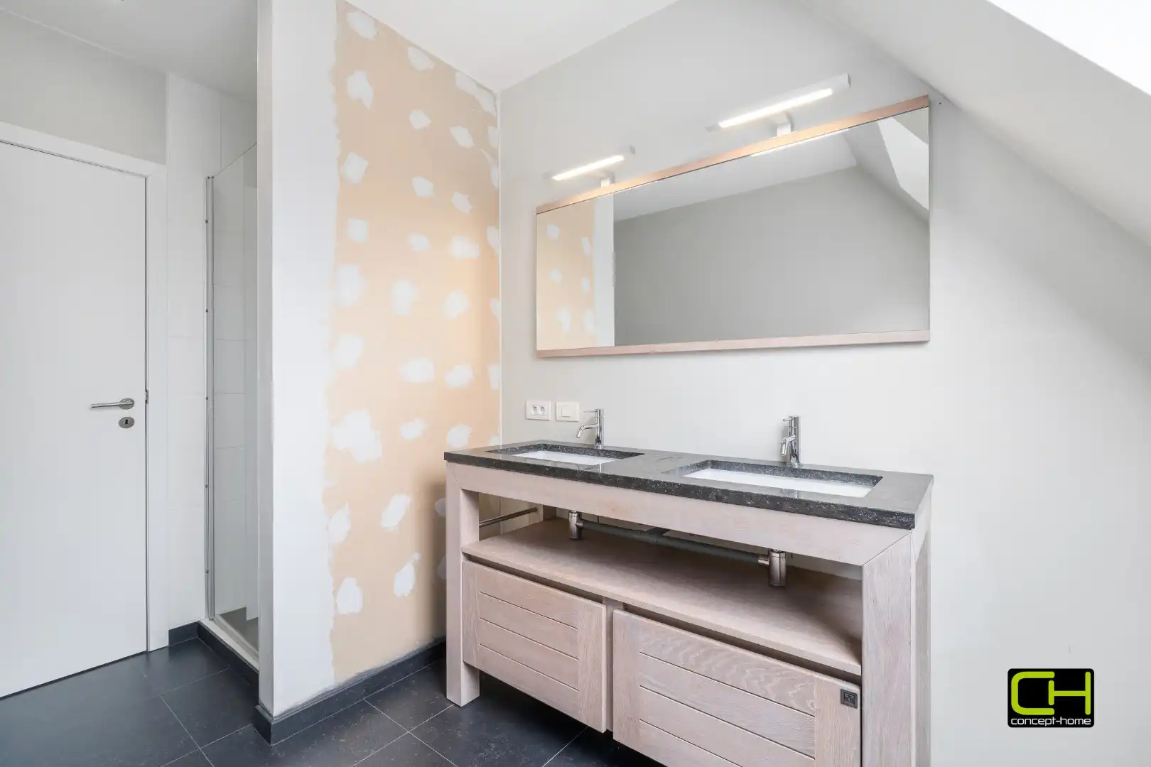 Ruime woning op een perceel van 4.949 m² te koop in Lievegem foto 17