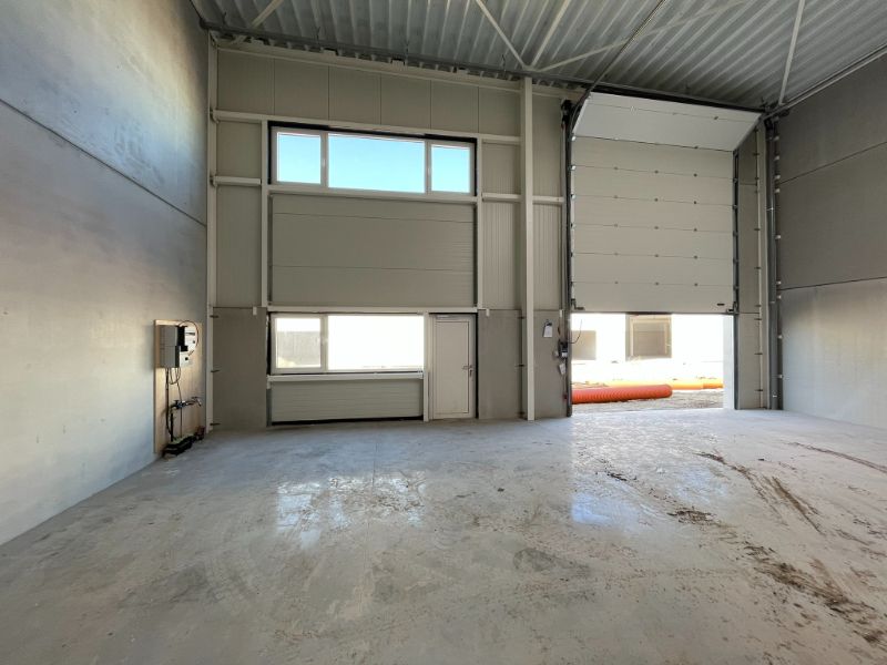 3 Nieuwbouw KMO Units van 216m² te huur op toplocatie in Evergem – Project Heermeers foto 7