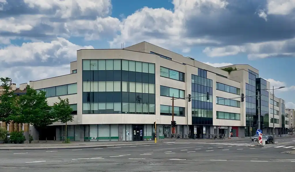 Kantoorruimte te huur in Franklin Building te Berchem foto 16
