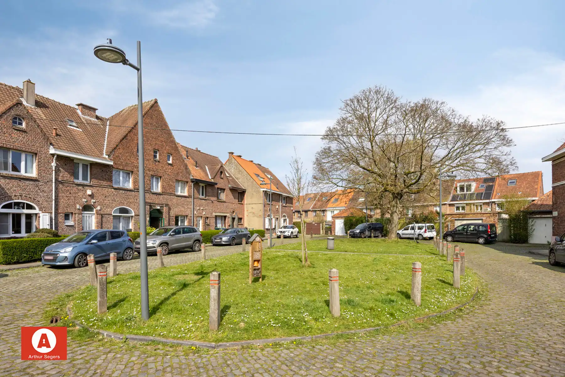 Woonhuis opgesplitst in 2 appartementen/woon-entiteiten foto 29