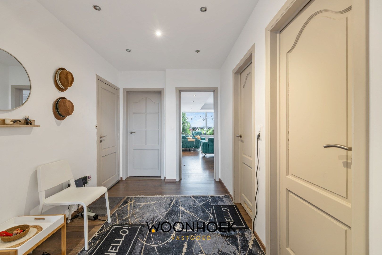 Ruim gerenoveerd 2-slpk appartement in het centrum foto 10