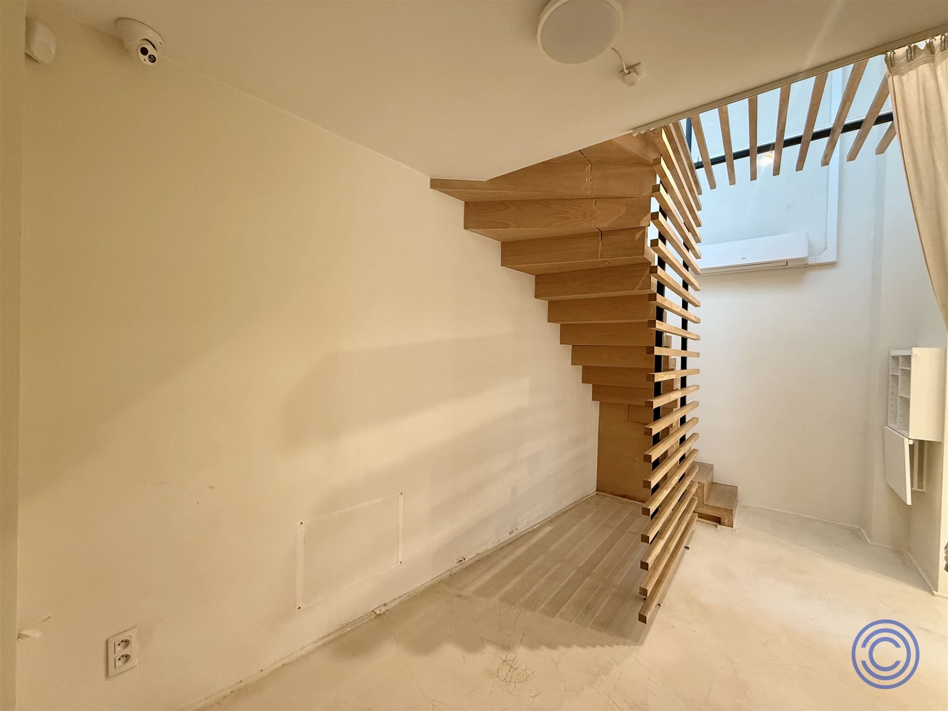 Handelspand  ca. 95m² op toplocatie! foto 6