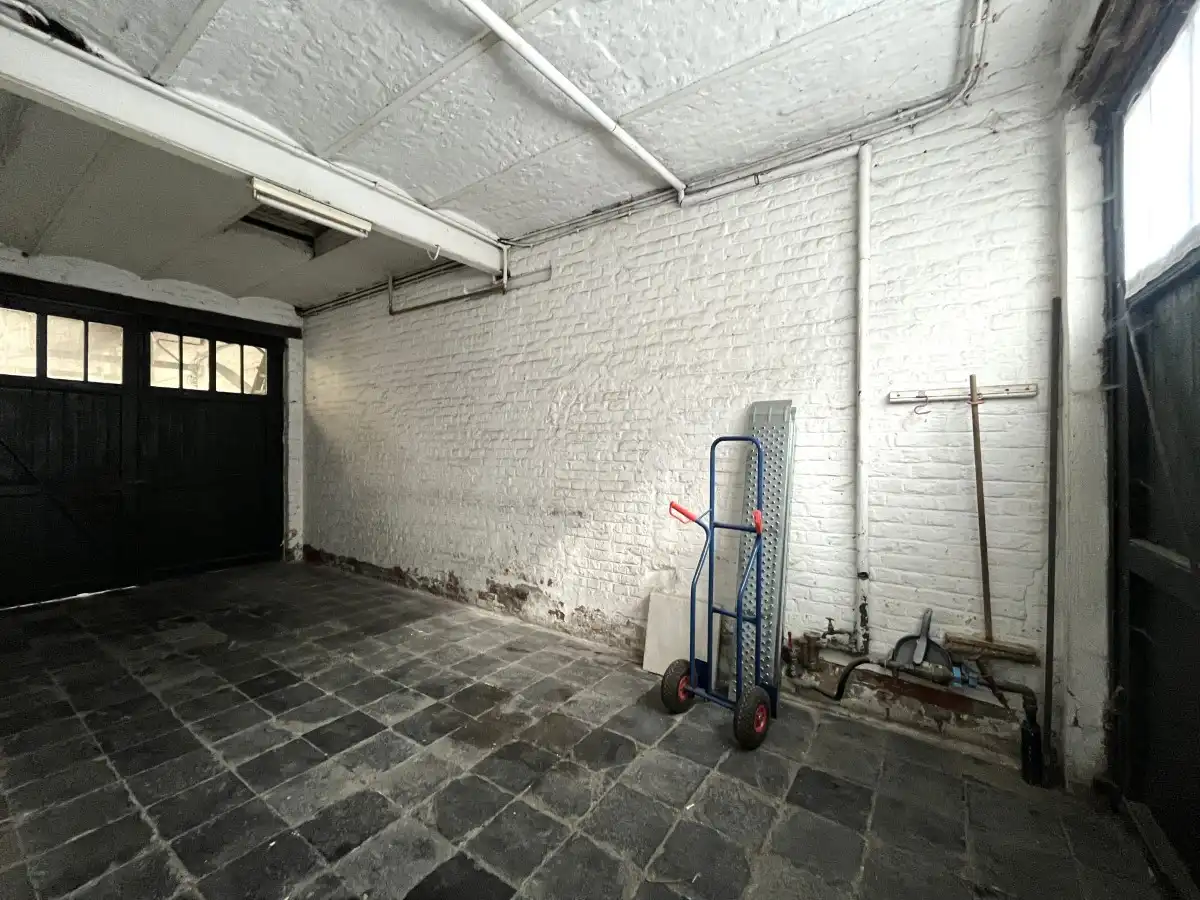 Ledegem – Te renoveren woning op ruim perceel met uitweg achteraan foto 14
