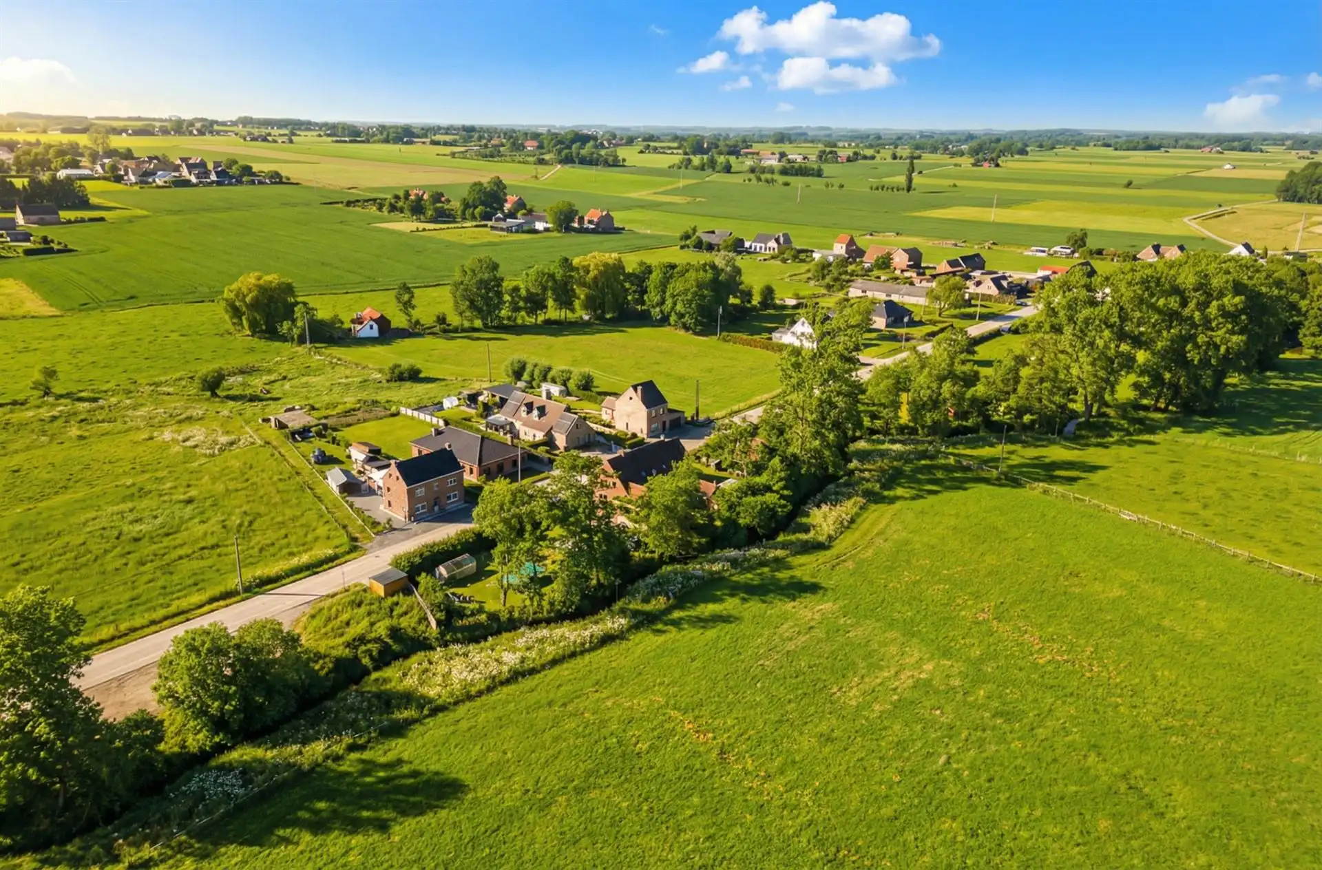 Af te breken woning op een unieke locatie foto 3