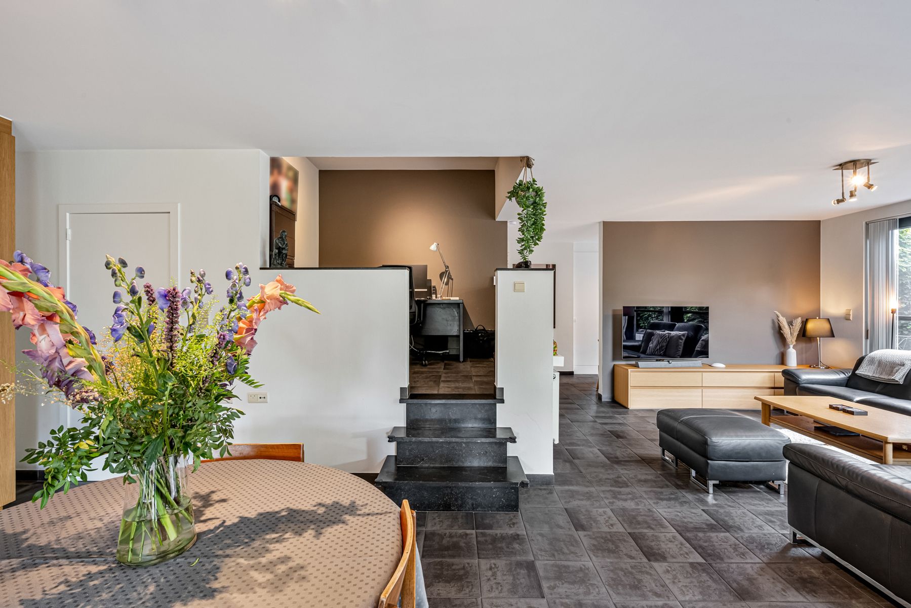 Waarschoot: villa met vijf kamers en zuidwest gerichte tuin foto 4