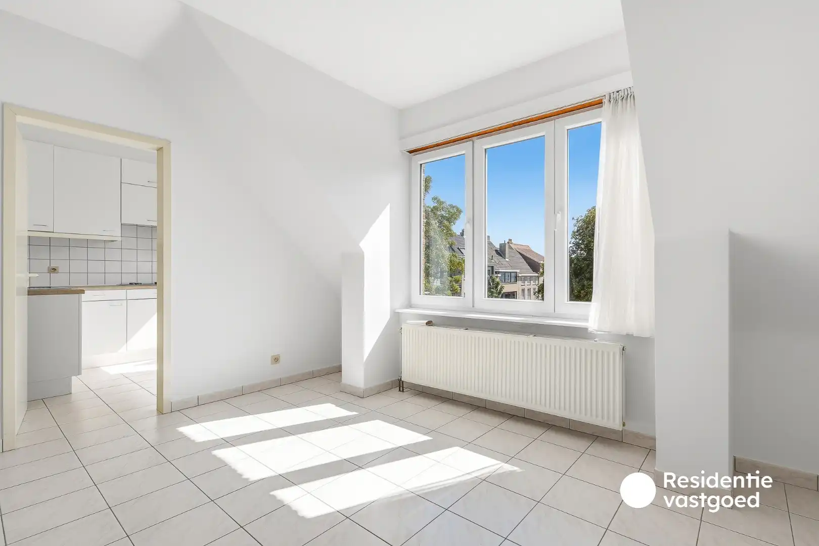Instapklaar 2-slaapkamerappartement met garage in Blankenberge foto 9