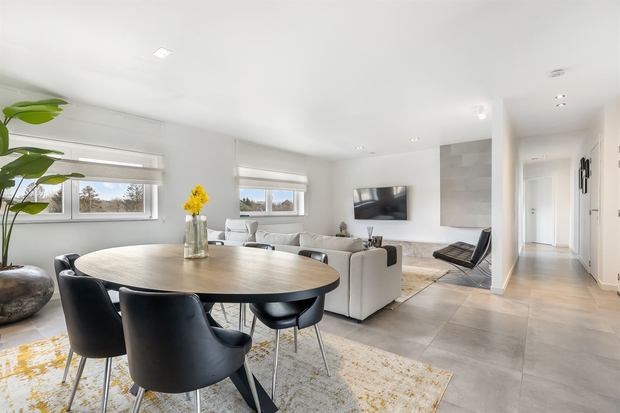 PENTHOUSE (130M²) MET 3 SLAAPKAMERS GELEGEN IN HET CENTRUM VAN LEOPOLDSBURG foto {{pictureIndex}}