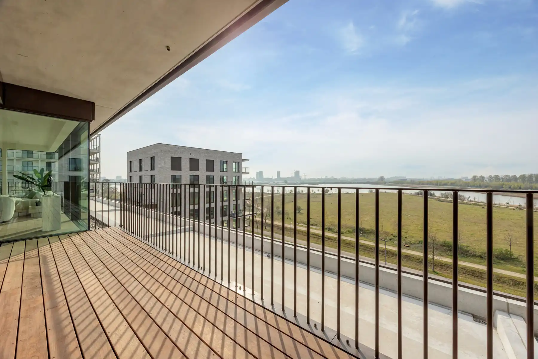 Riant nieuwbouw dakappartement met prachtig uitzicht  foto 26