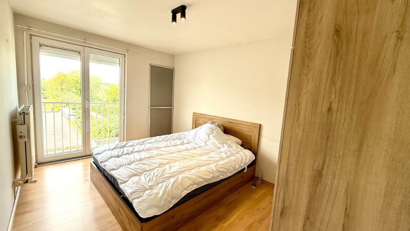Centraal gelegen appartement met 2 slaapkamers foto 6