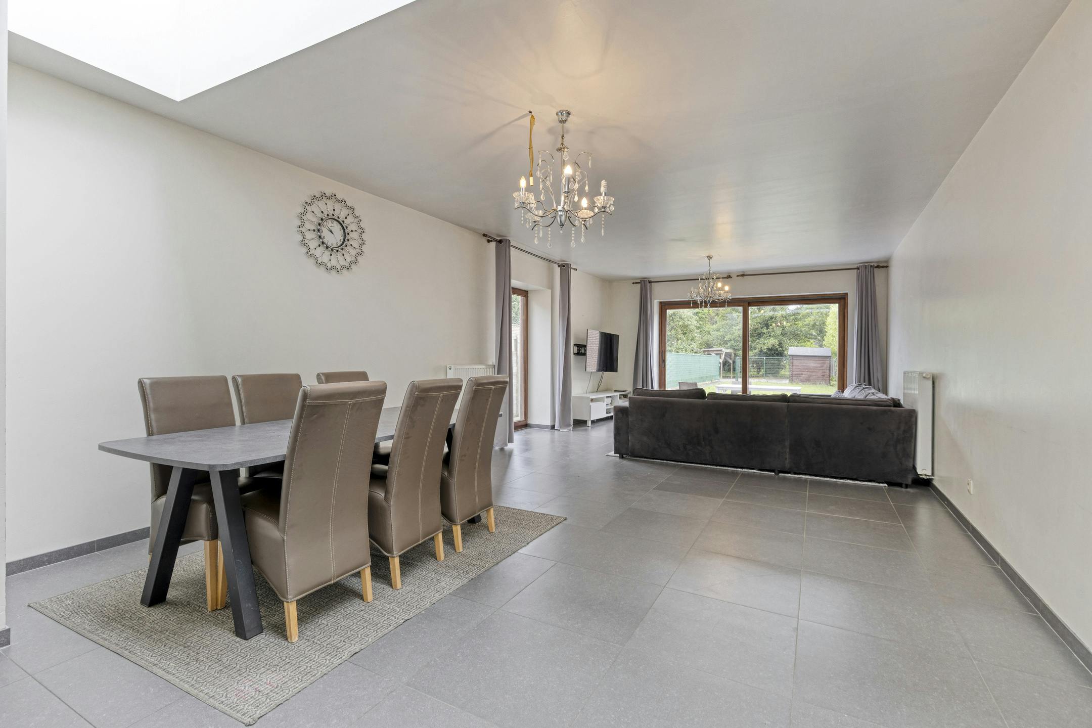 Huis met 3 kamers en garage te koop in centrum Desselgem  foto 2