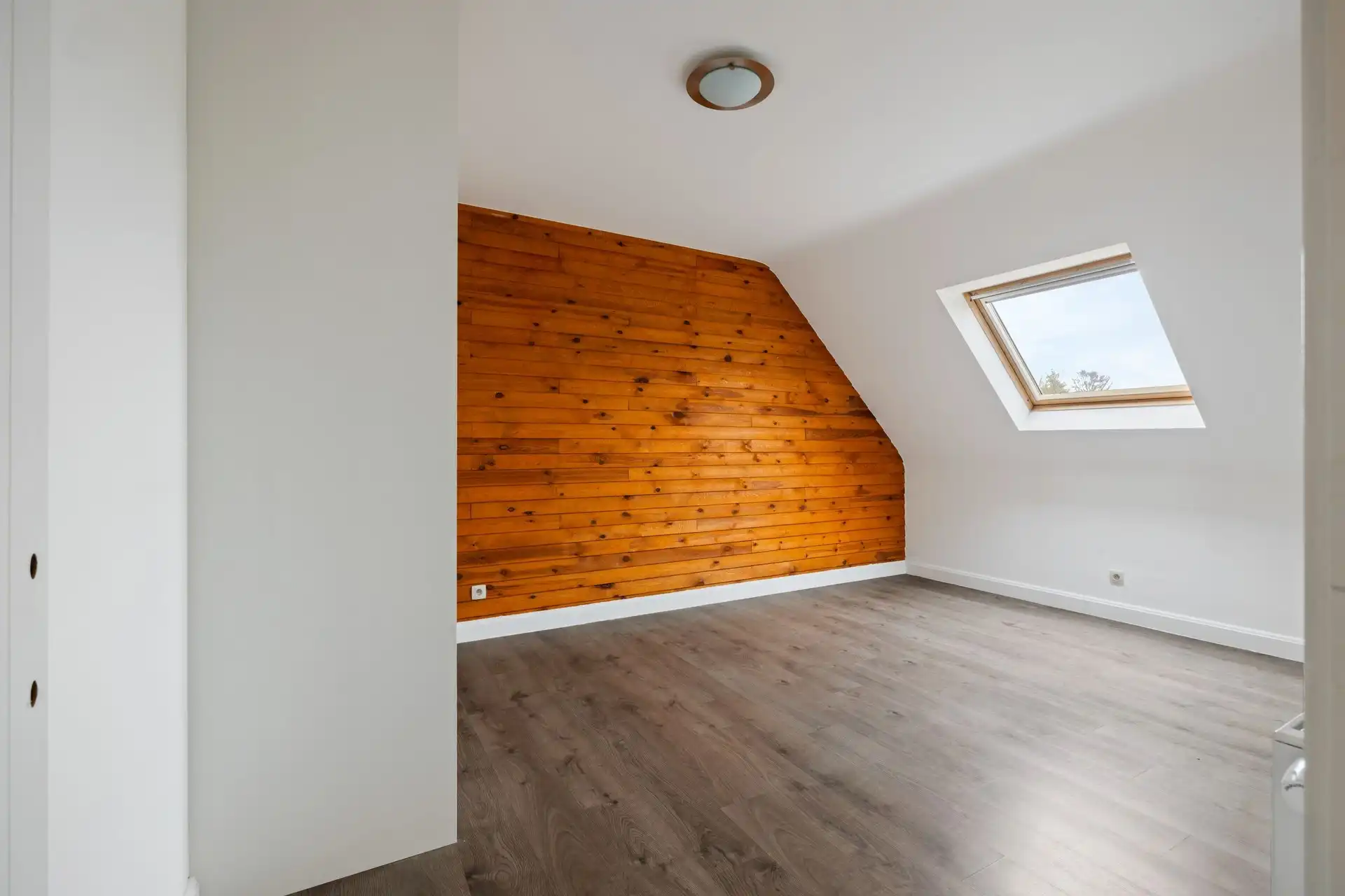 Recente gezinswoning op een uitstekende locatie in Sint-Gillis-Waas foto 22