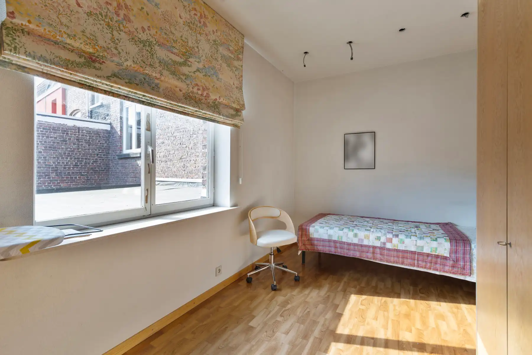 Handelspand met woonst ! foto 31