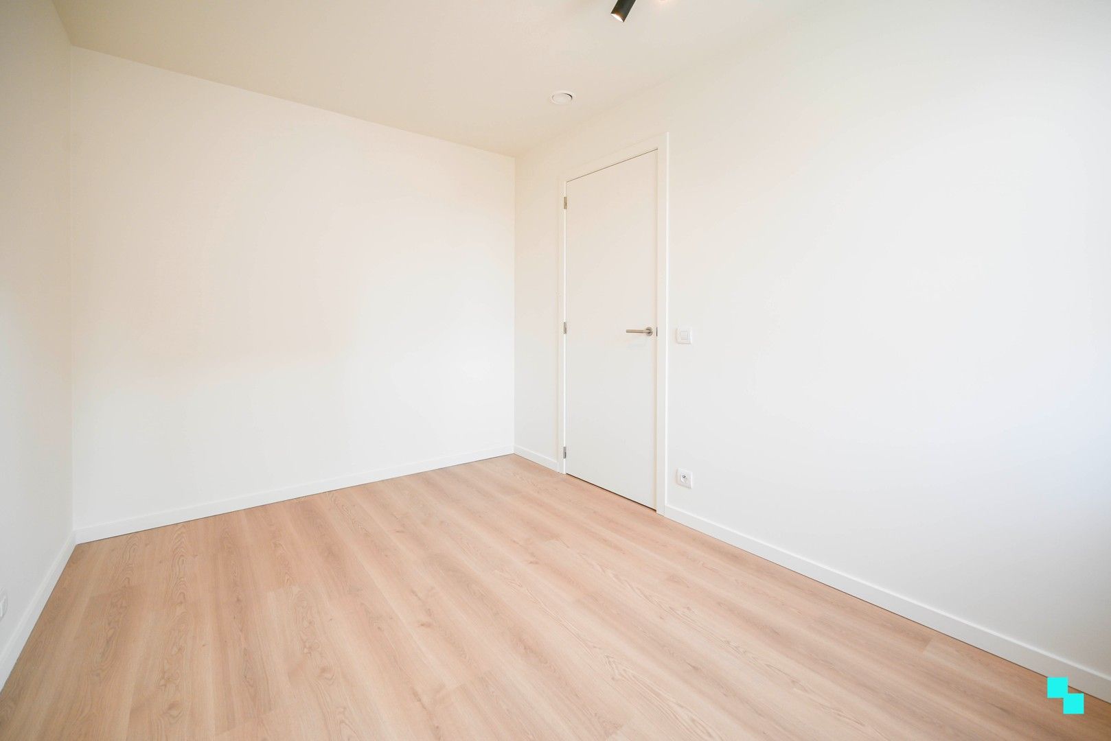 Ruime nieuwbouwwoning vlakbij het centrum van Wielsbeke foto 22