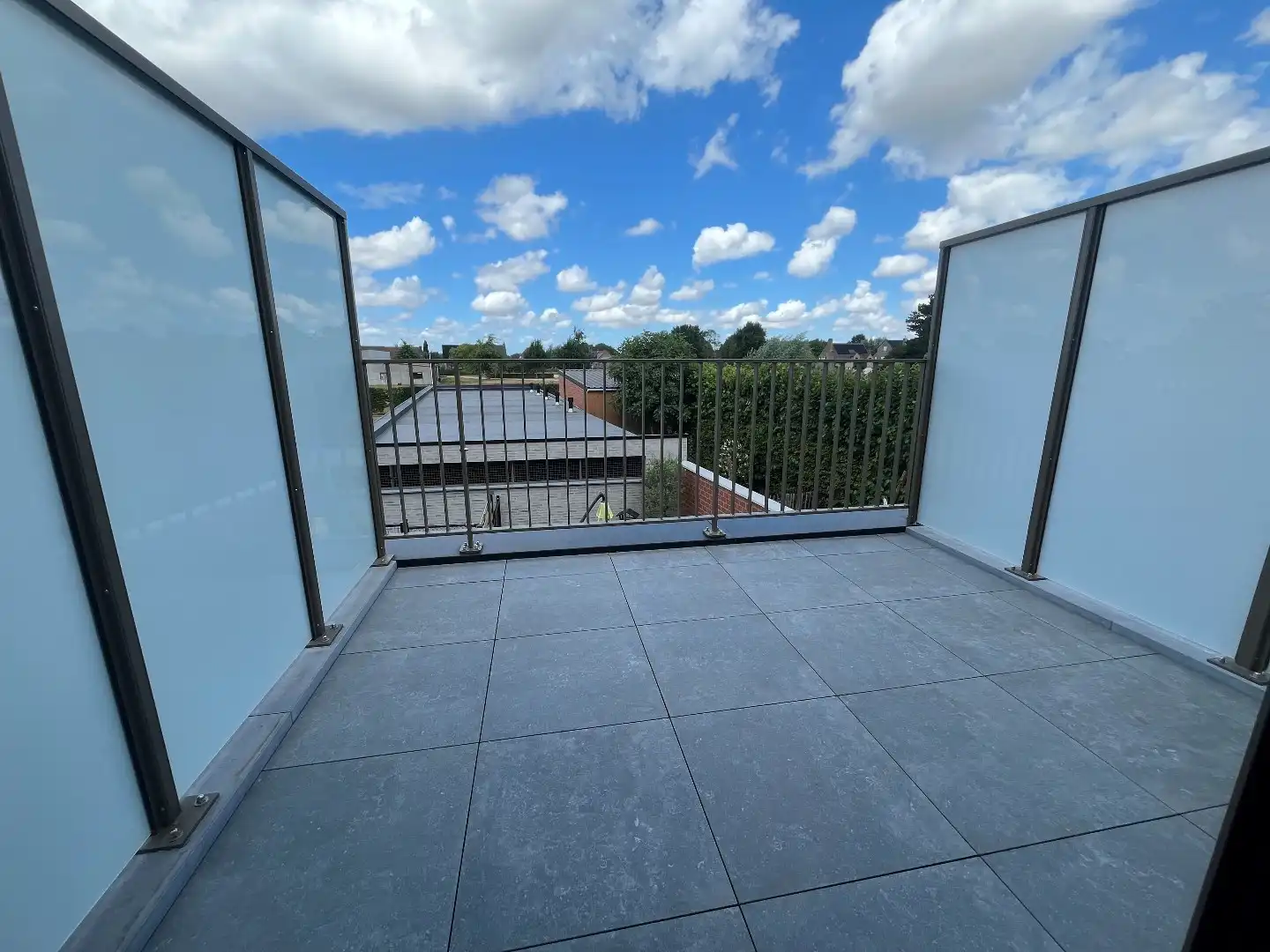Nieuwbouw appartement te  Sijsele. foto 10