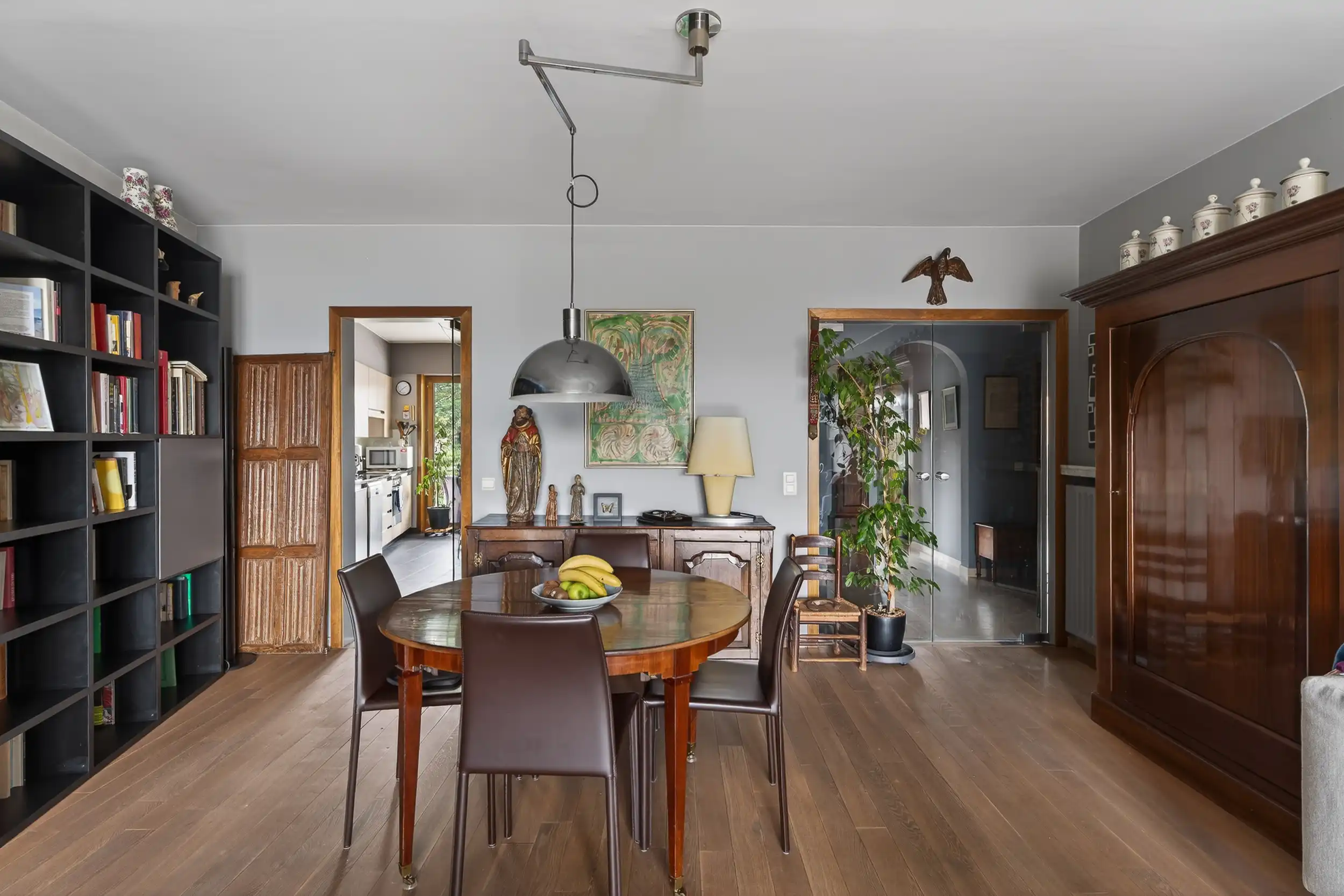 Smaakvol 2 slaapkamer appartement incl. dubbele garagebox foto 4