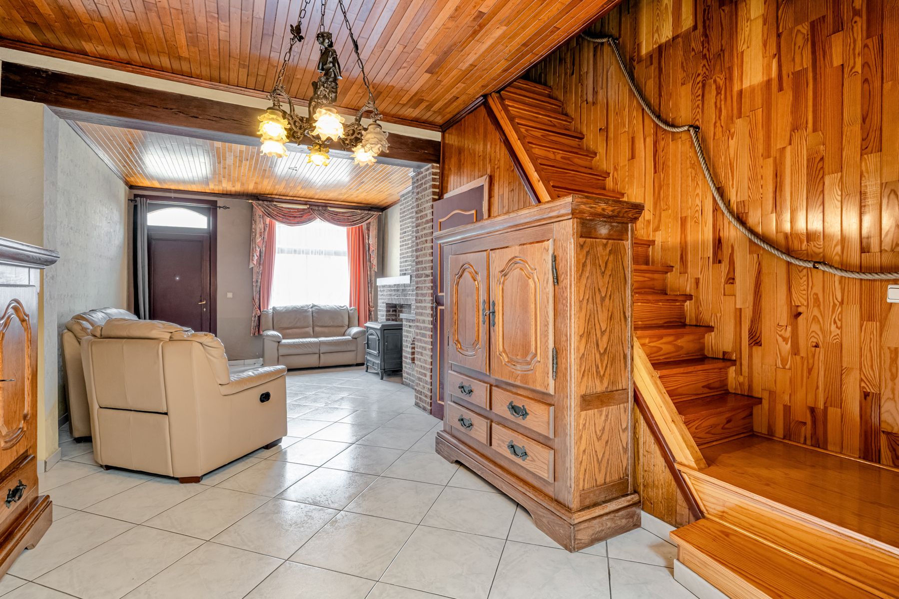 Te renoveren woning met stadstuin & 3slpks foto 6