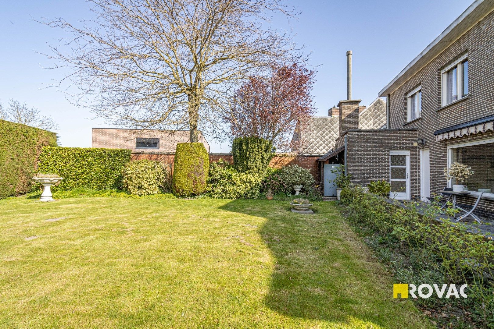 Zeer ruime woning op de bosmolens met 4 slaapkamers en garage foto 8
