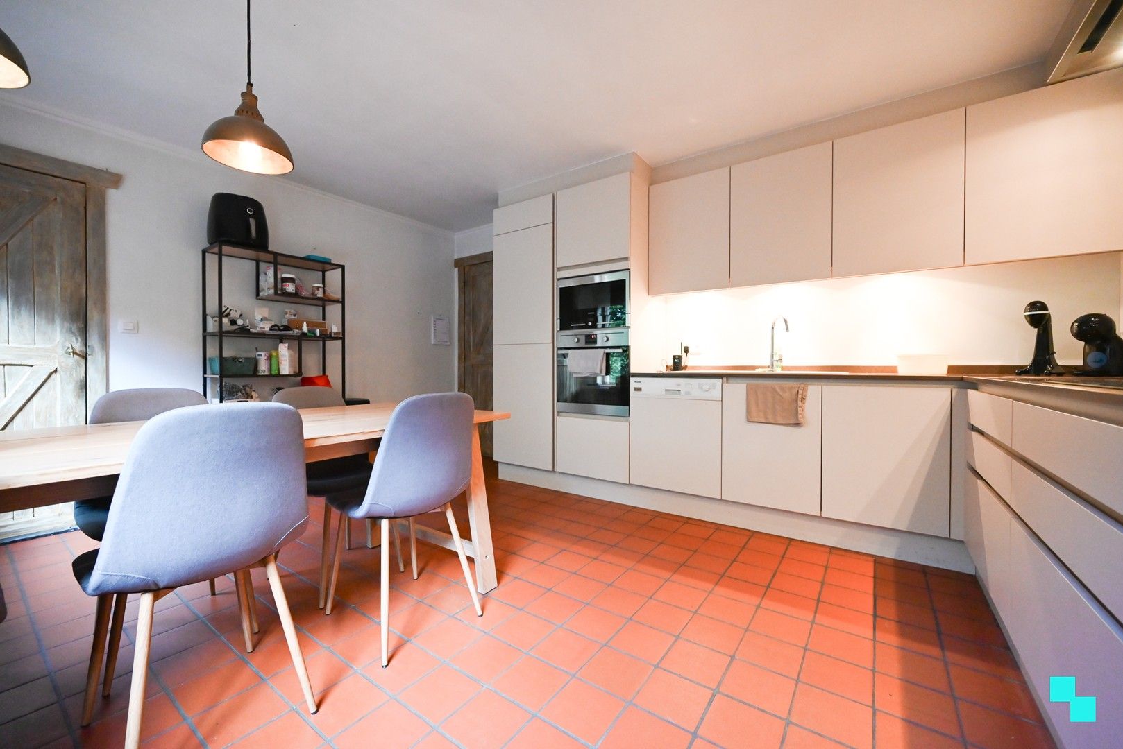 Gezellige fermette met vlot bereikbare ligging te Izegem foto 12