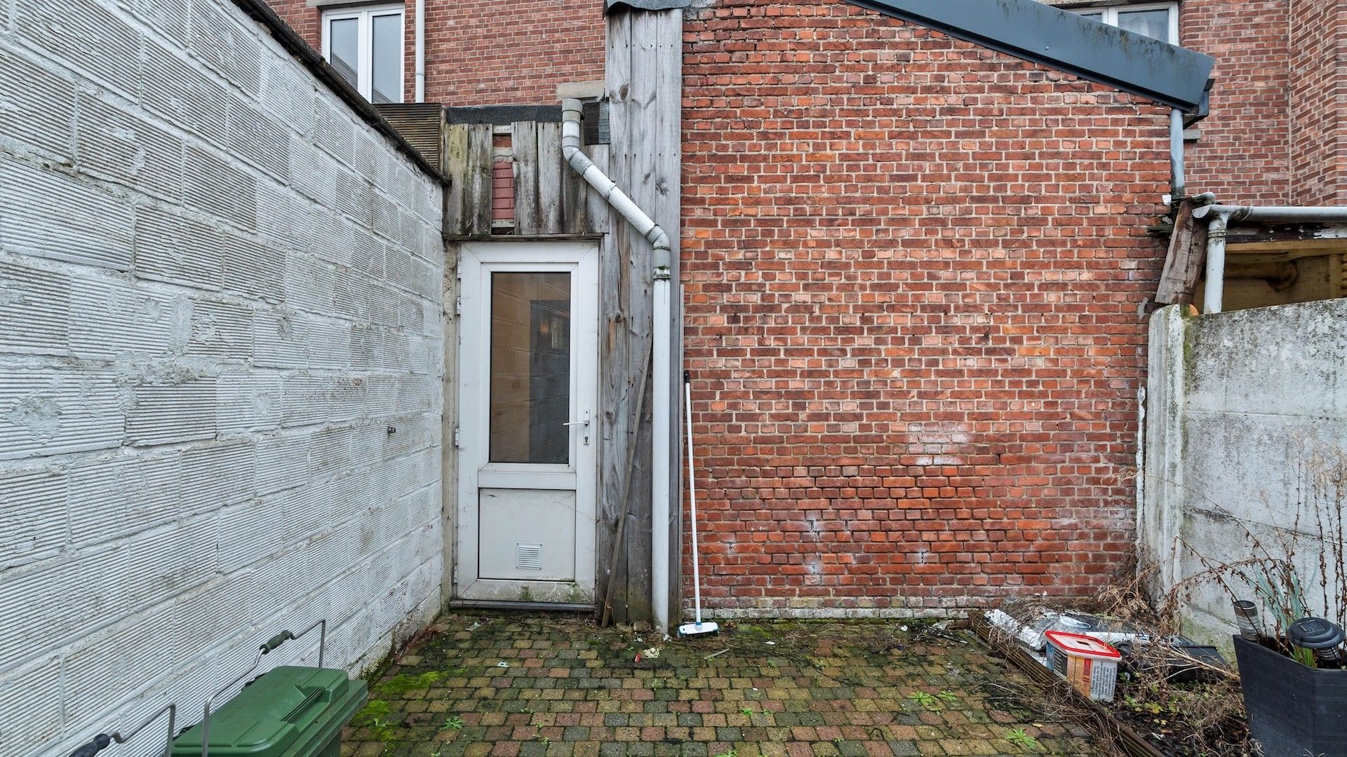 Charmante stadswoning met veel potentieel vlakbij het centrum van Hasselt foto 18