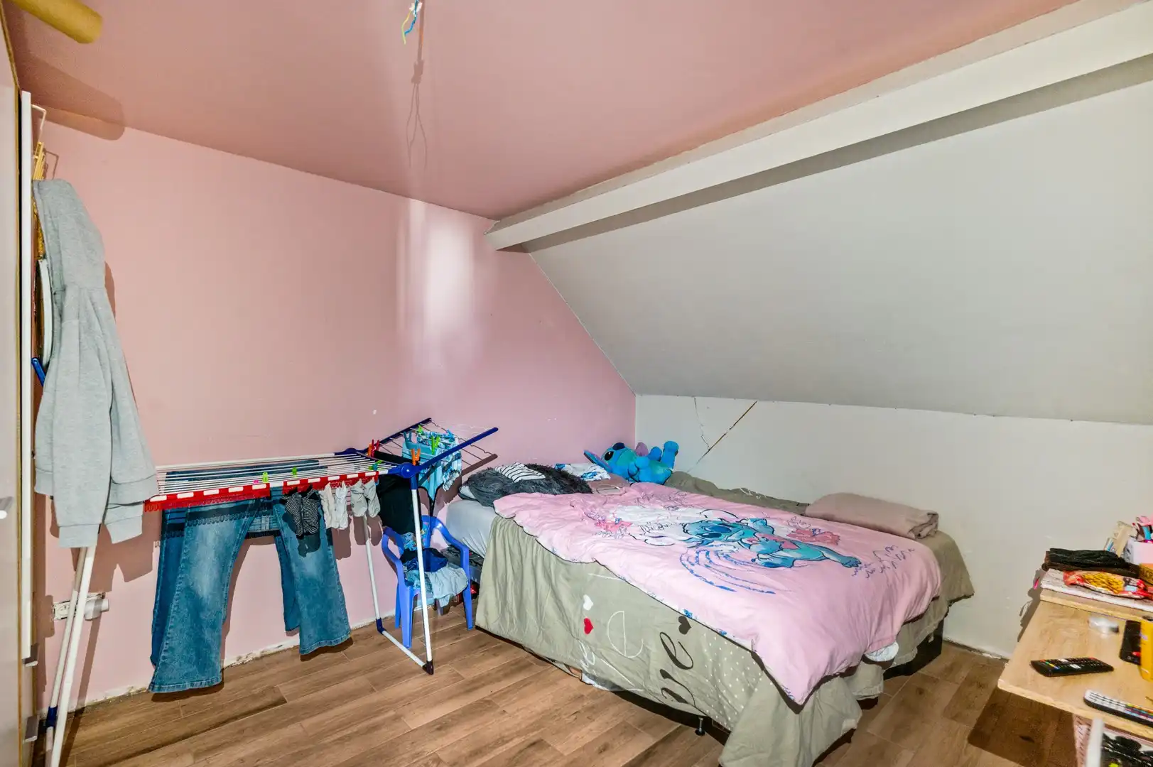 Veelzijdige eigendom met 5 slaapkamers en tal van mogelijkheden foto 12