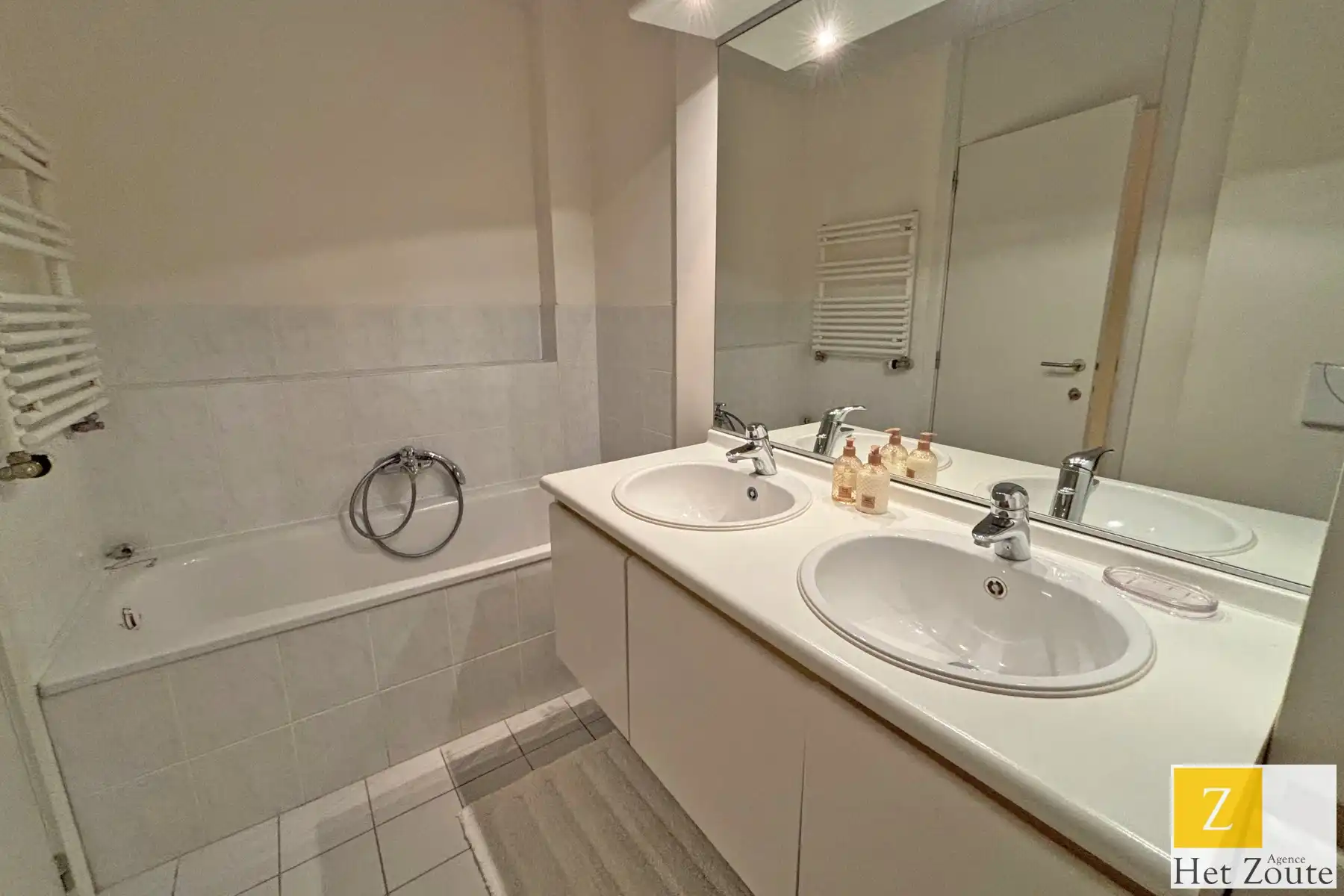 Gemeubeld gelijkvloers appartement op centrale ligging foto 8