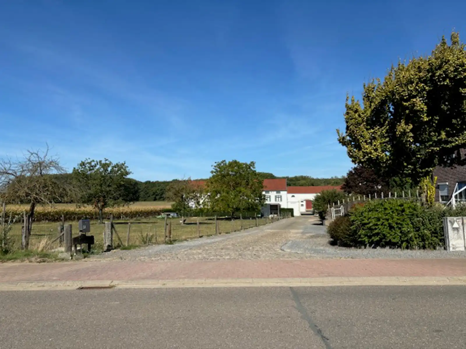 Bouwgronden HOB te Hoeleden (Kortenaken) foto {{pictureIndex}}