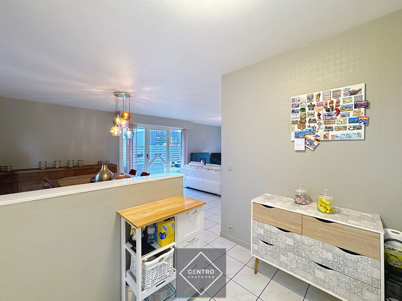 Appartement met 2 slpks MET garagebox en RUIME zonneterrassen! foto 8