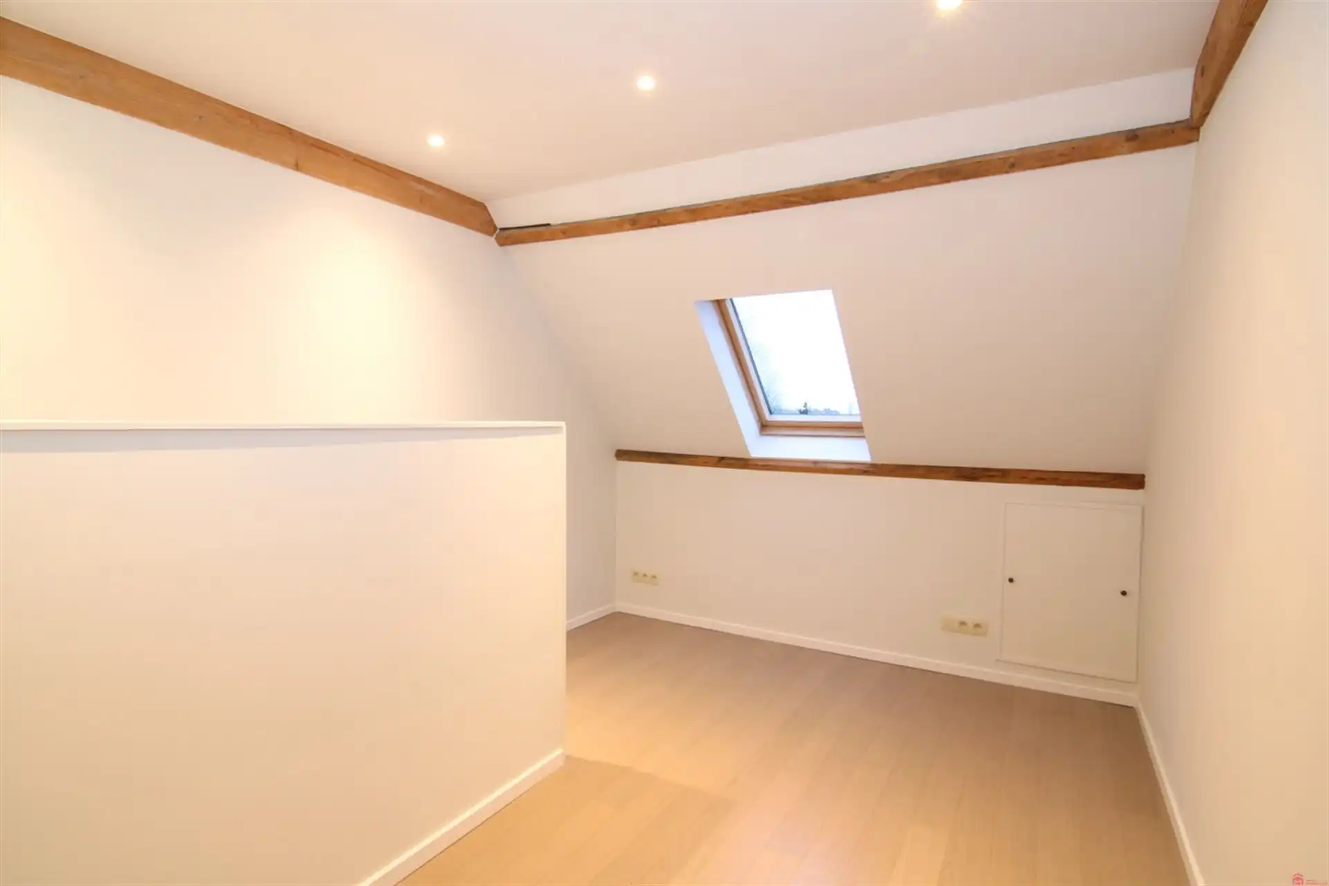 Knap vernieuwd burgerhuis foto 14