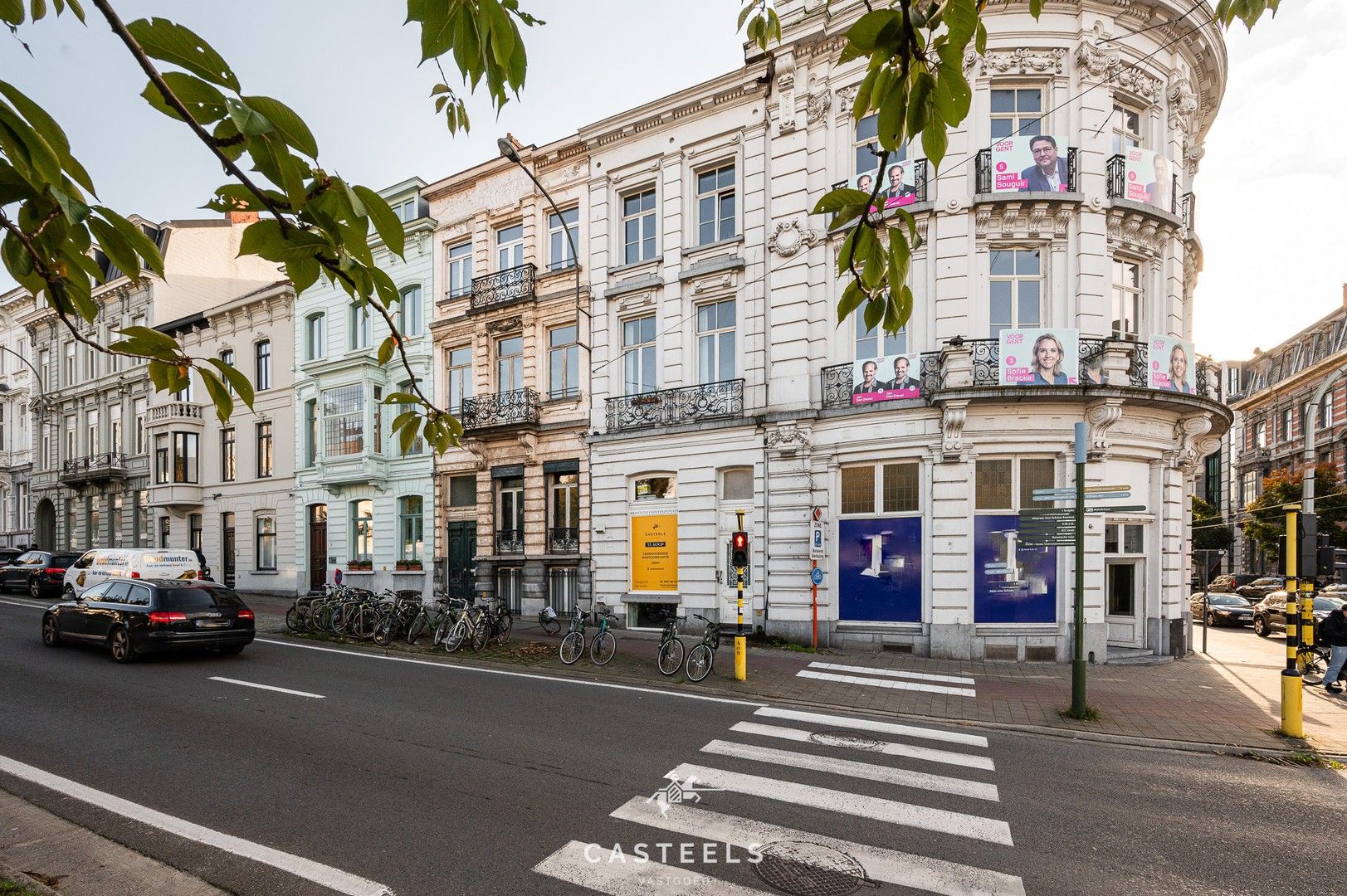 Unieke kans: Recent gerenoveerd handelspand te koop in Gent foto 2