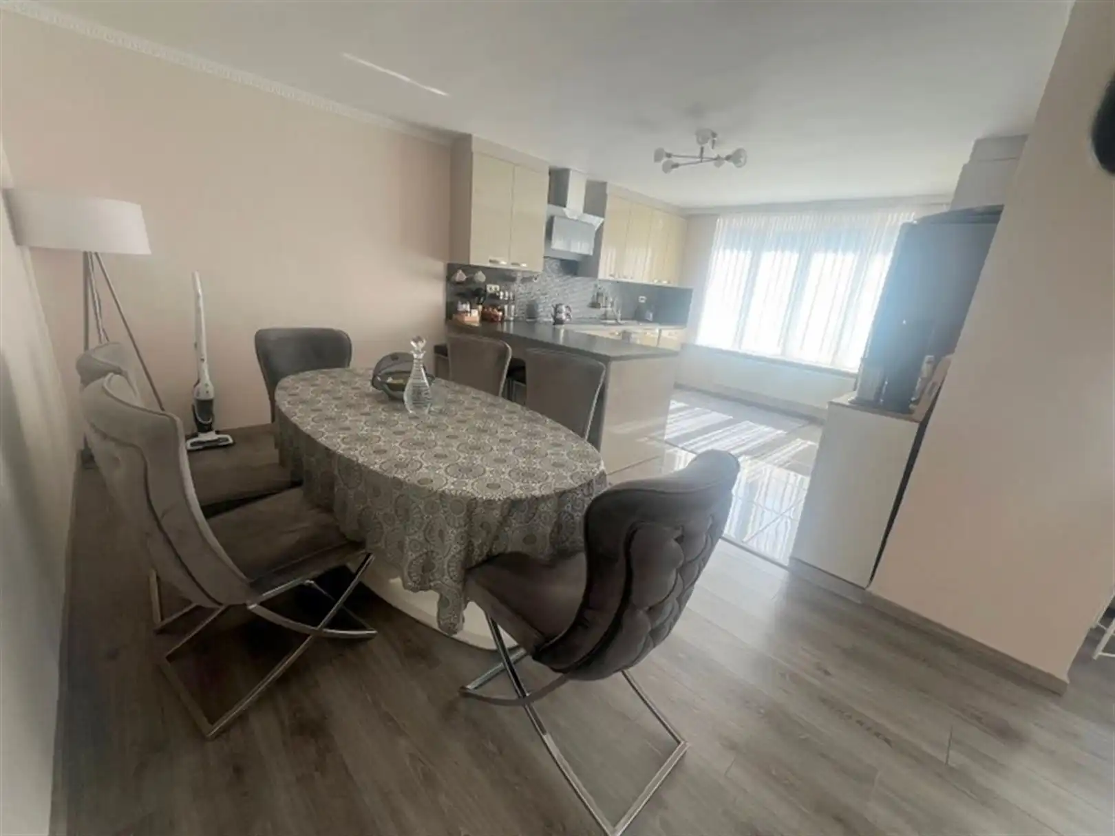 handelszaak + woonst foto 17