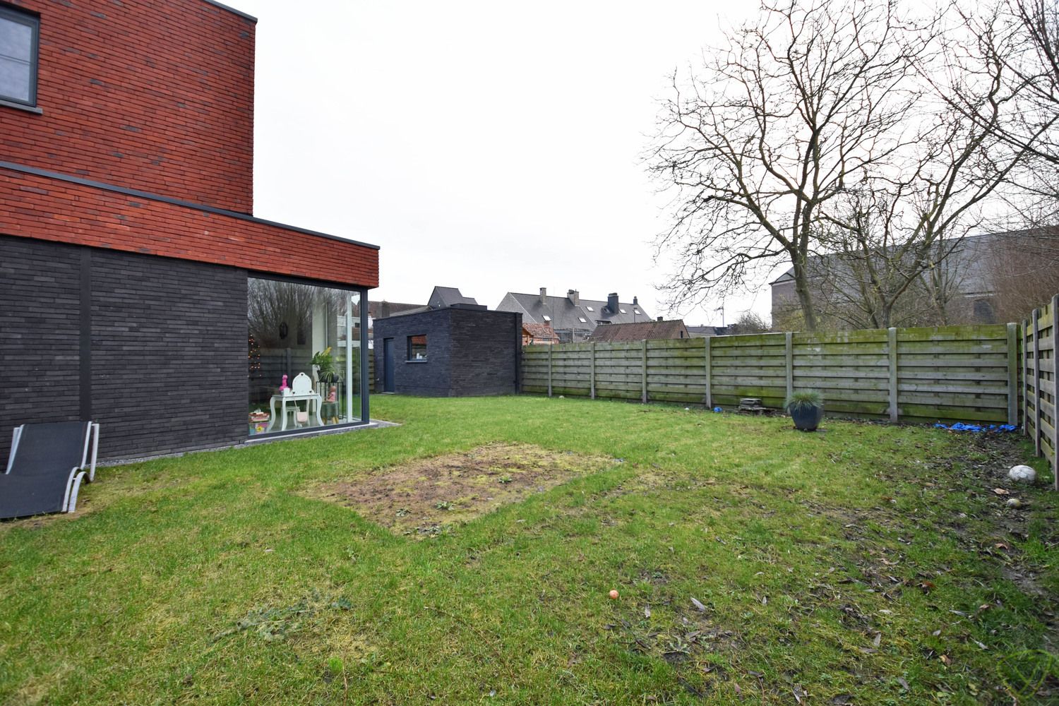 Prachtige nieuwbouwwoning te huur in Oosteeklo! foto 9