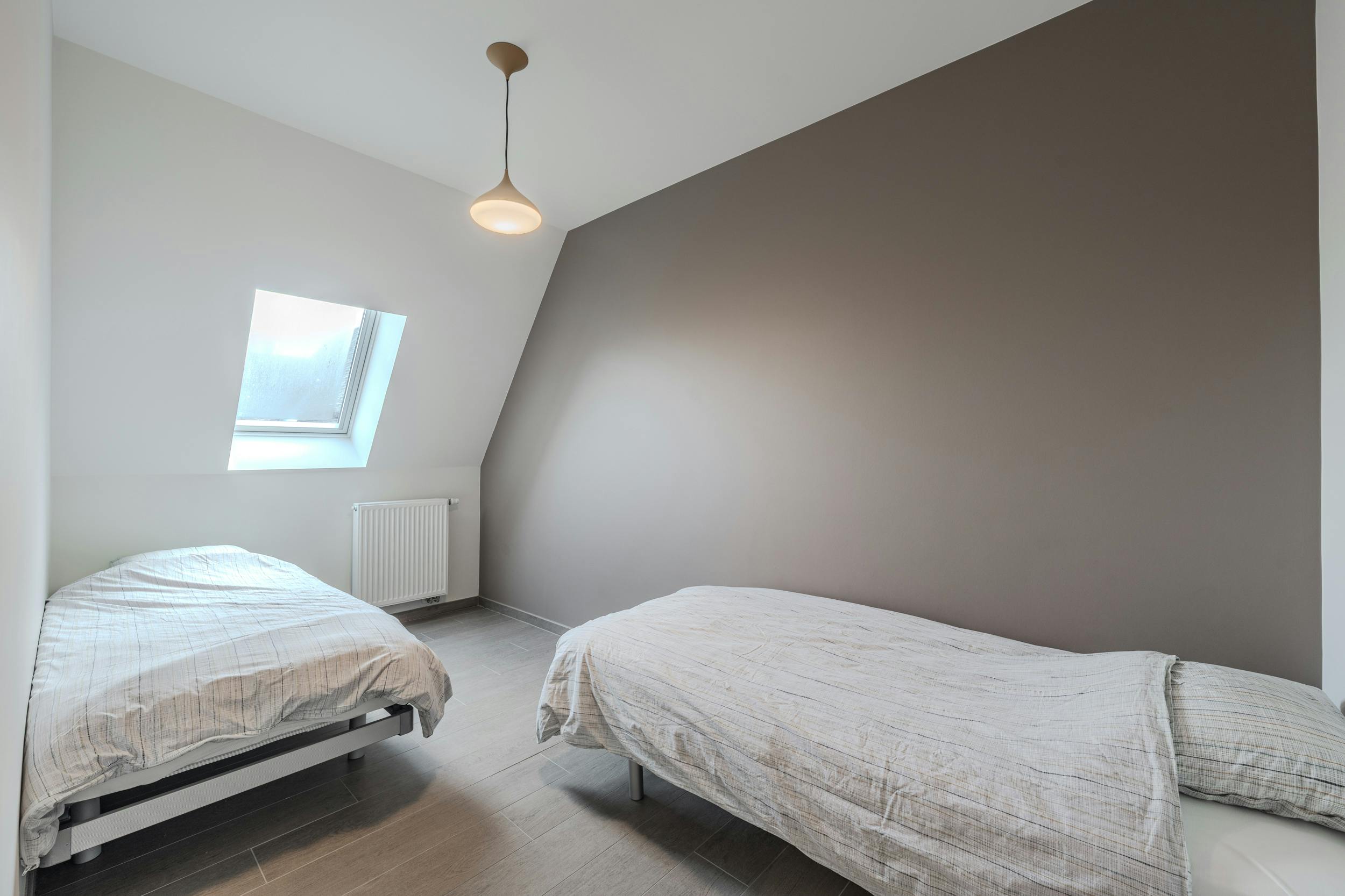 Recent twee slaapkamer appartement op absolute topligging! foto 18