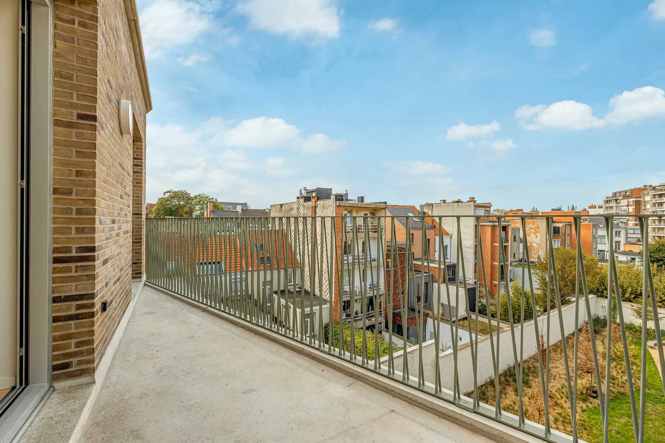 Exclusief nieuwbouwpenthouse met 47 m² terras foto 16