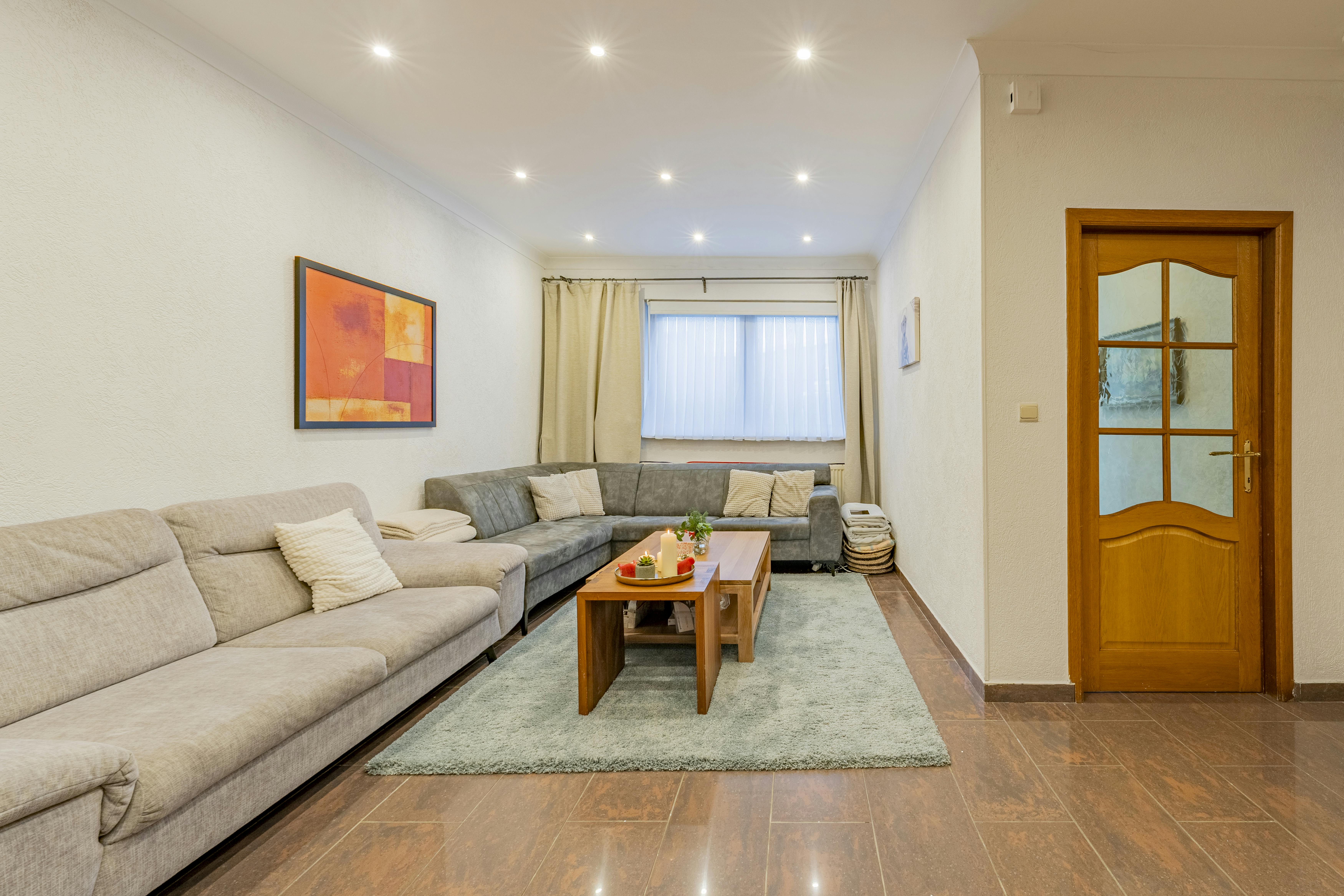 Instapklaar huis met 4 slaapkamers te koop in Boom foto 2